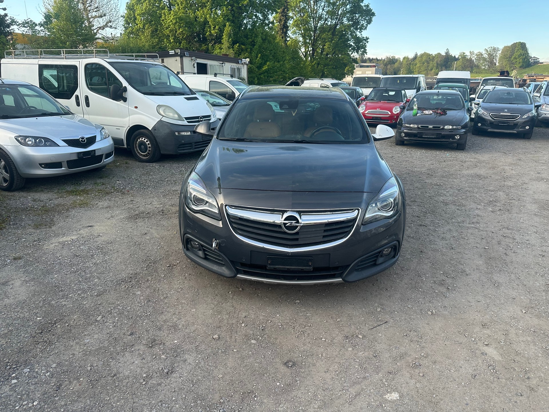 OPEL Insignia Country Tourer 2.0 CDTI 4WD Automatic-image-2