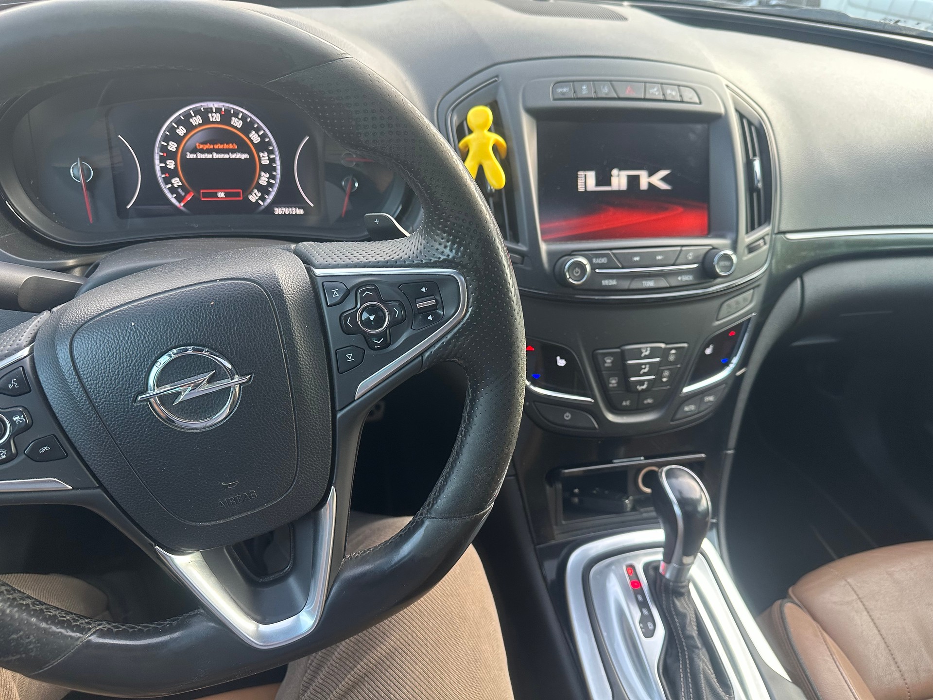 OPEL Insignia Country Tourer 2.0 CDTI 4WD Automatic-image-13