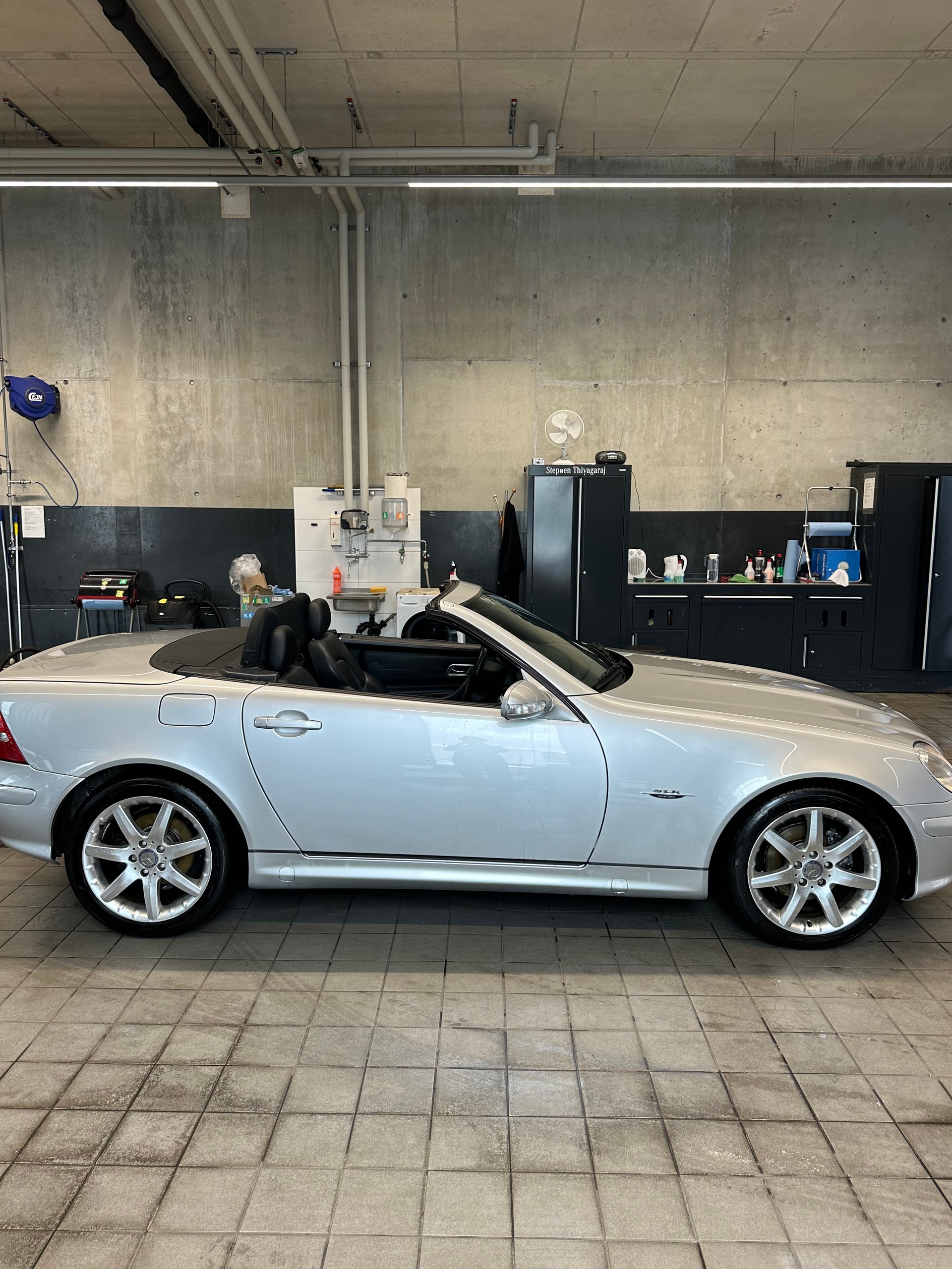 MERCEDES-BENZ SLK 230 Kompressor Special Edition-image-7