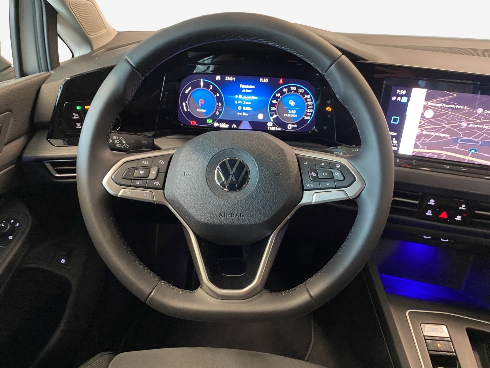 VW Golf 1.4 TSI PHEV Selection-image-9
