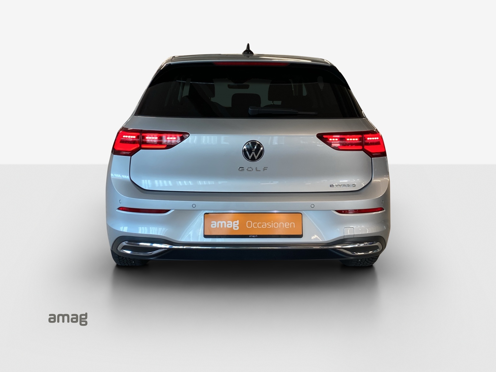 VW Golf 1.4 TSI PHEV Selection-showroom-element-3