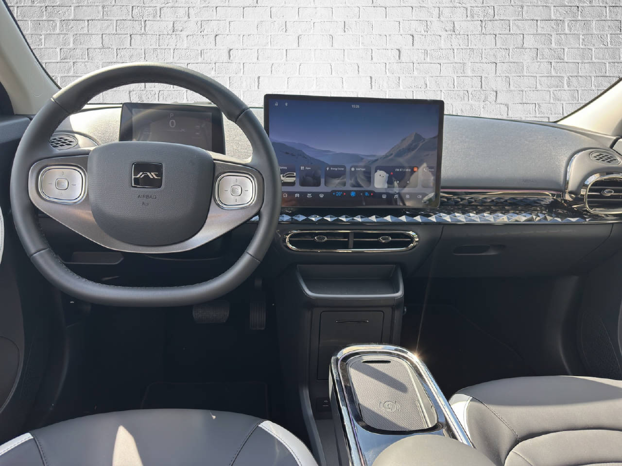 JAC E30X Electric-image-8