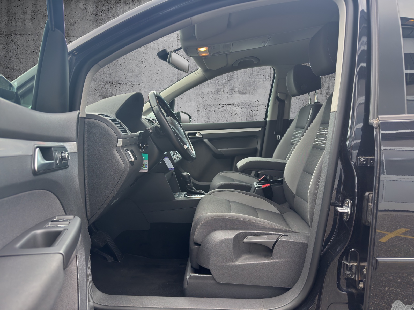 VW Touran 1.4 TSI Comfortline DSG-image-6