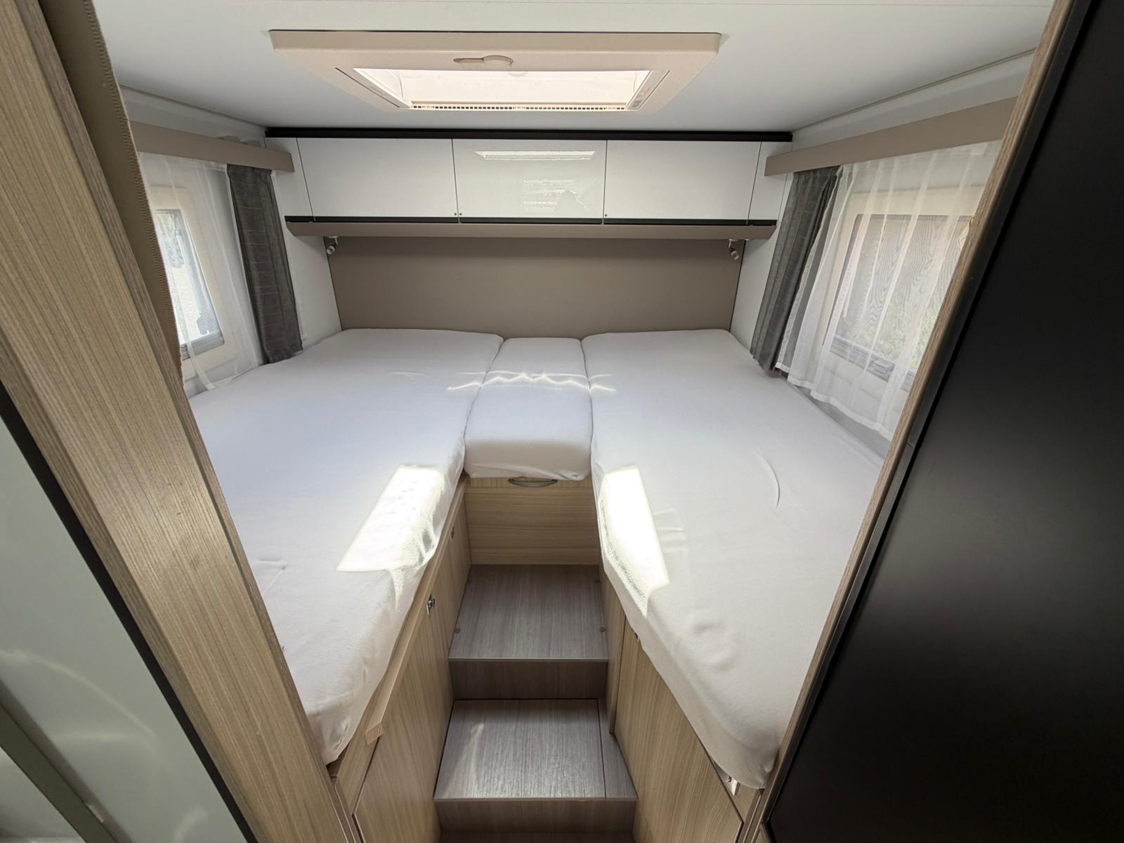 ADRIA Adria Compact Plus DL – 160 PS Automat | Längsbetten | 24M Garantie | Face-to-Face-image-23