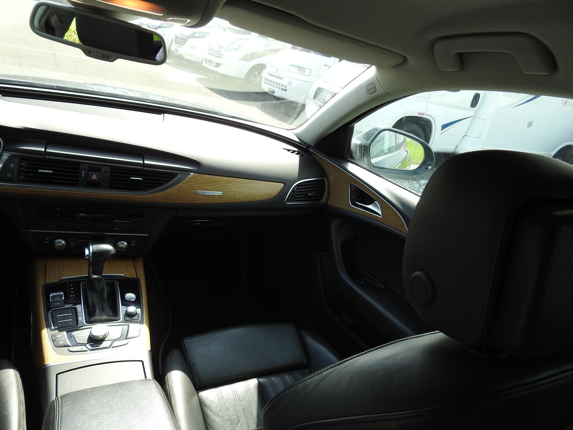 AUDI A6 Avant 3.0 TDI V6 quattro S-tronic-image-19