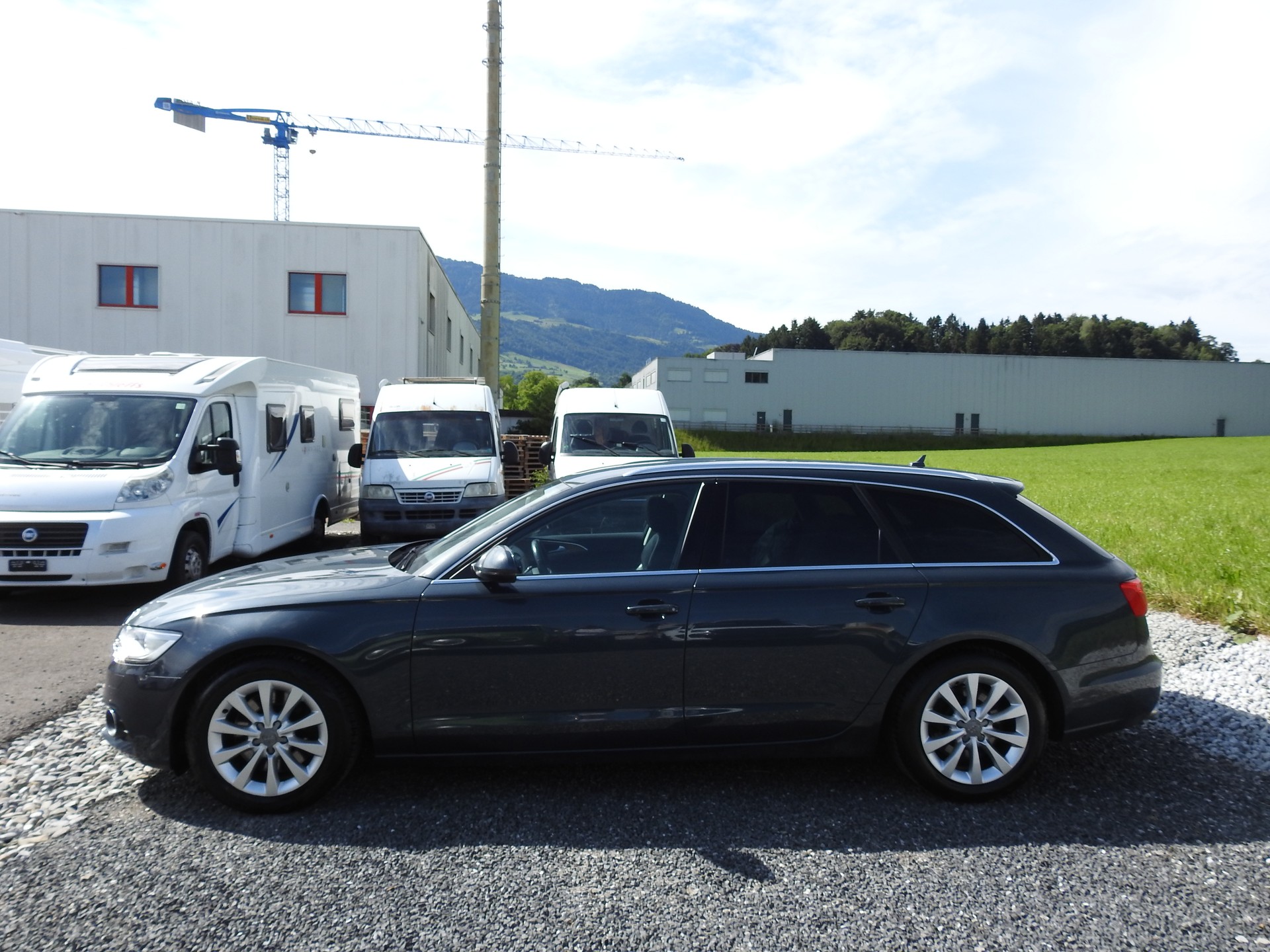 AUDI A6 Avant 3.0 TDI V6 quattro S-tronic-showroom-element-3