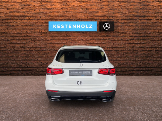 MERCEDES-BENZ GLC 300 e 4Matic-image-5
