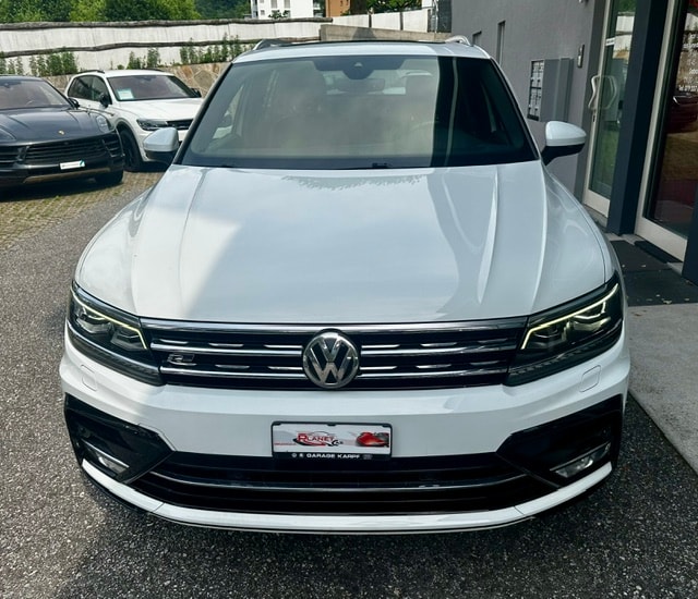 VW Tiguan 2.0 TDI SCR 4Motion R LINE DSG-showroom-element-1