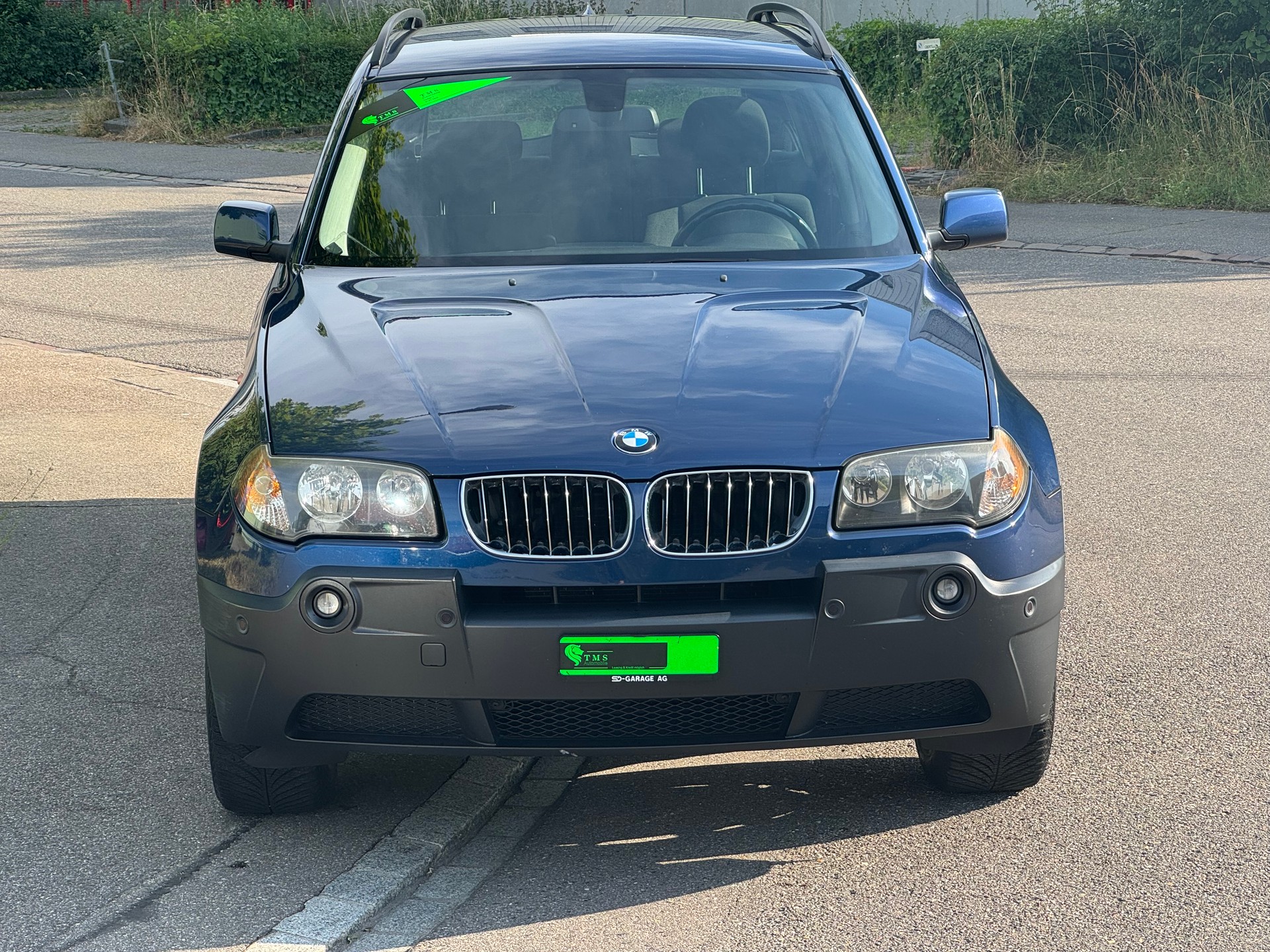 BMW X3 2.5i-image-1