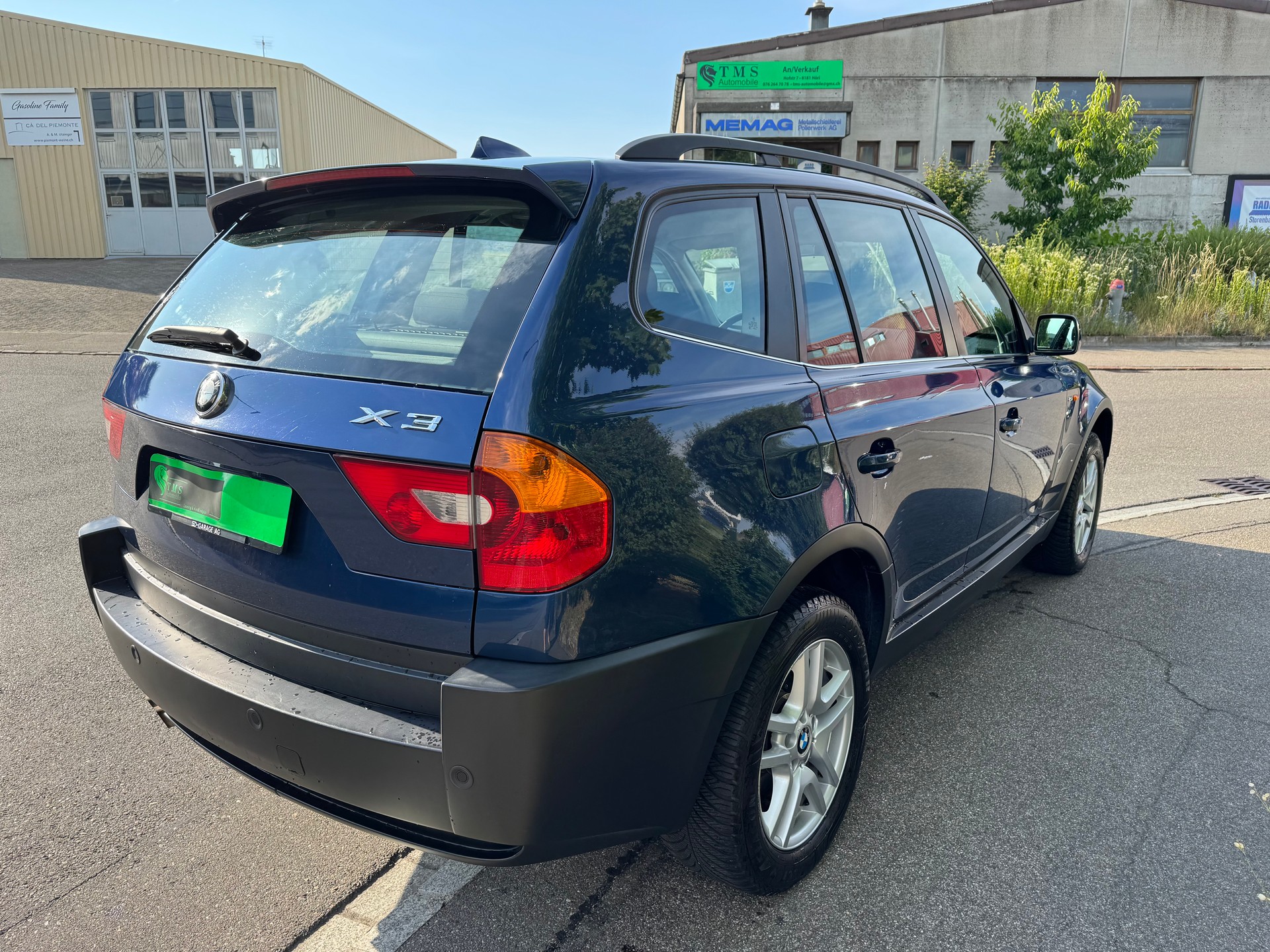 BMW X3 2.5i-image-3