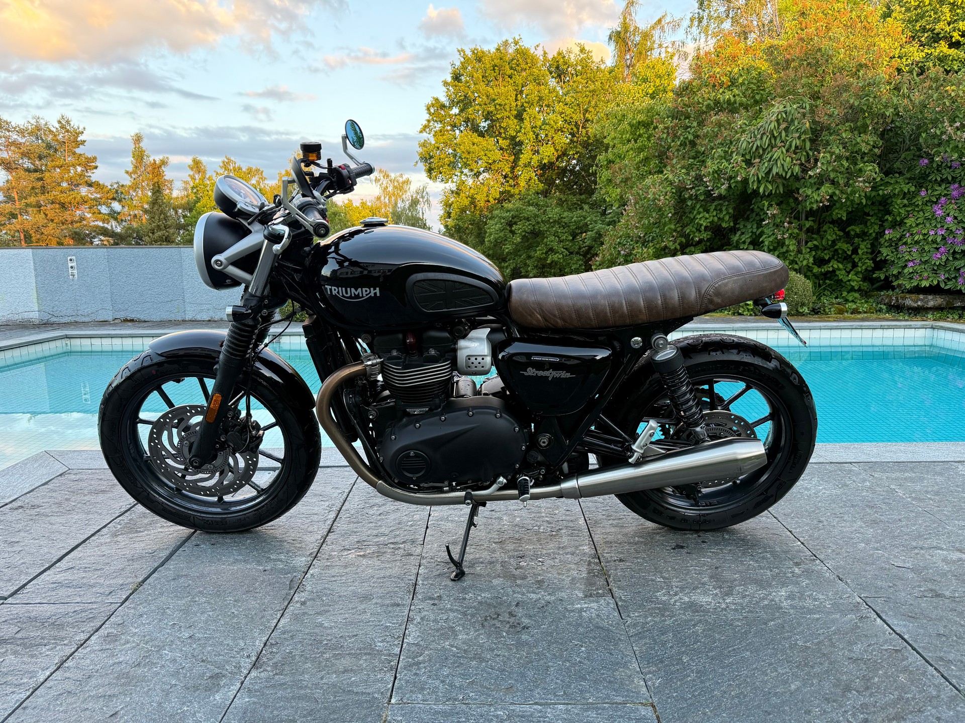 TRIUMPH Street Twin 900 i (35kW)-image-13