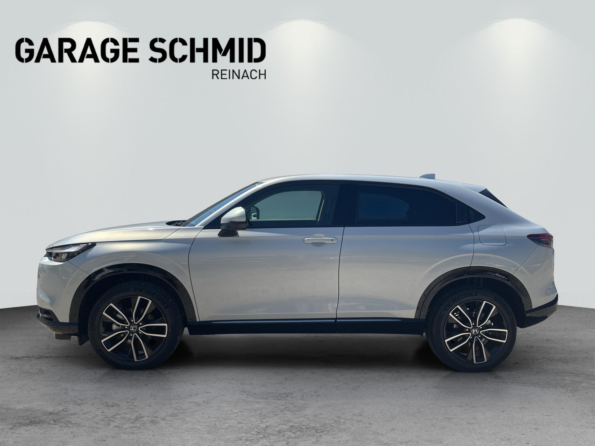 HONDA HR-V 1.5 i-MMD Advance-showroom-element-3