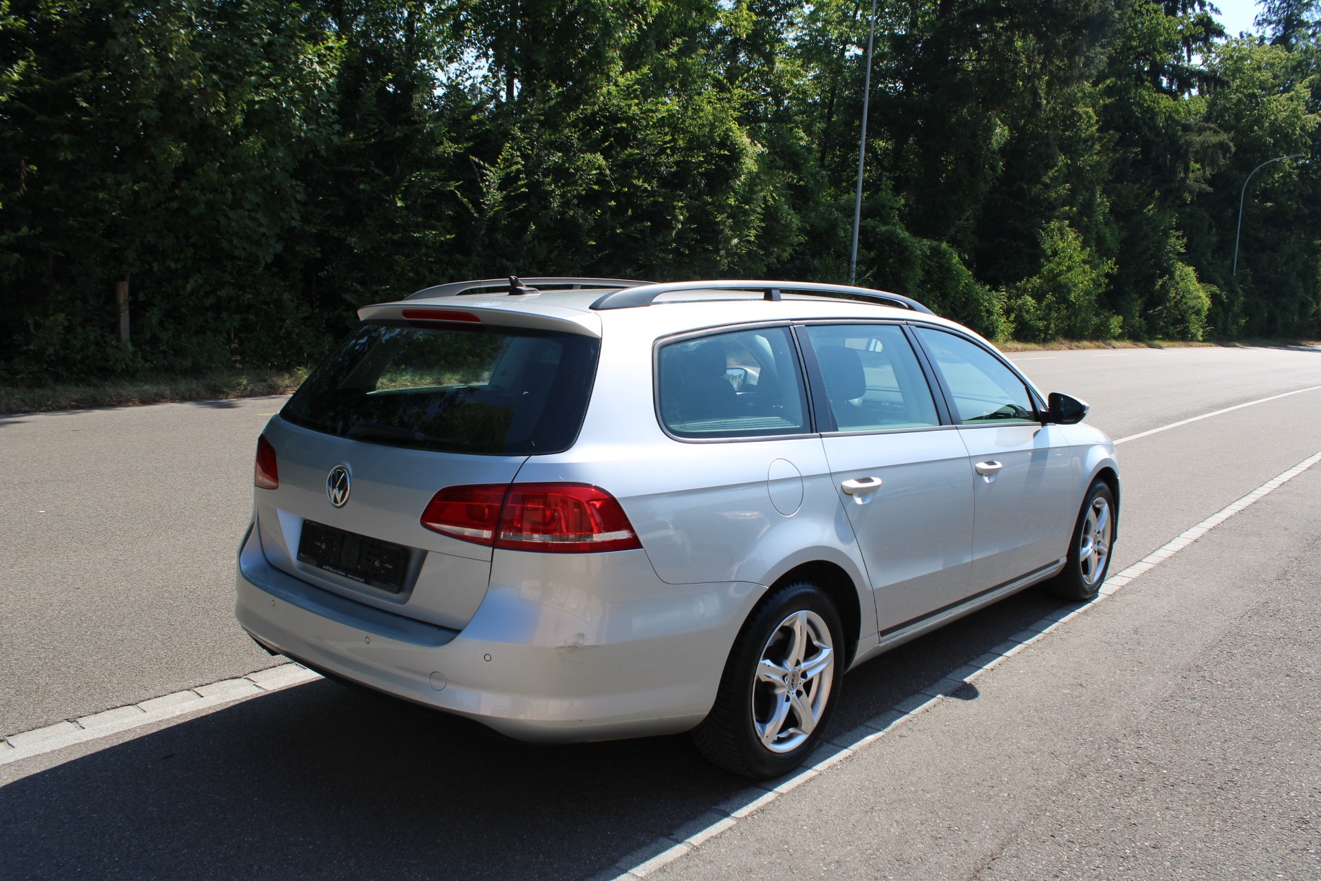 VW Passat Variant 2.0 TDI BMT Trendline DSG-showroom-element-3