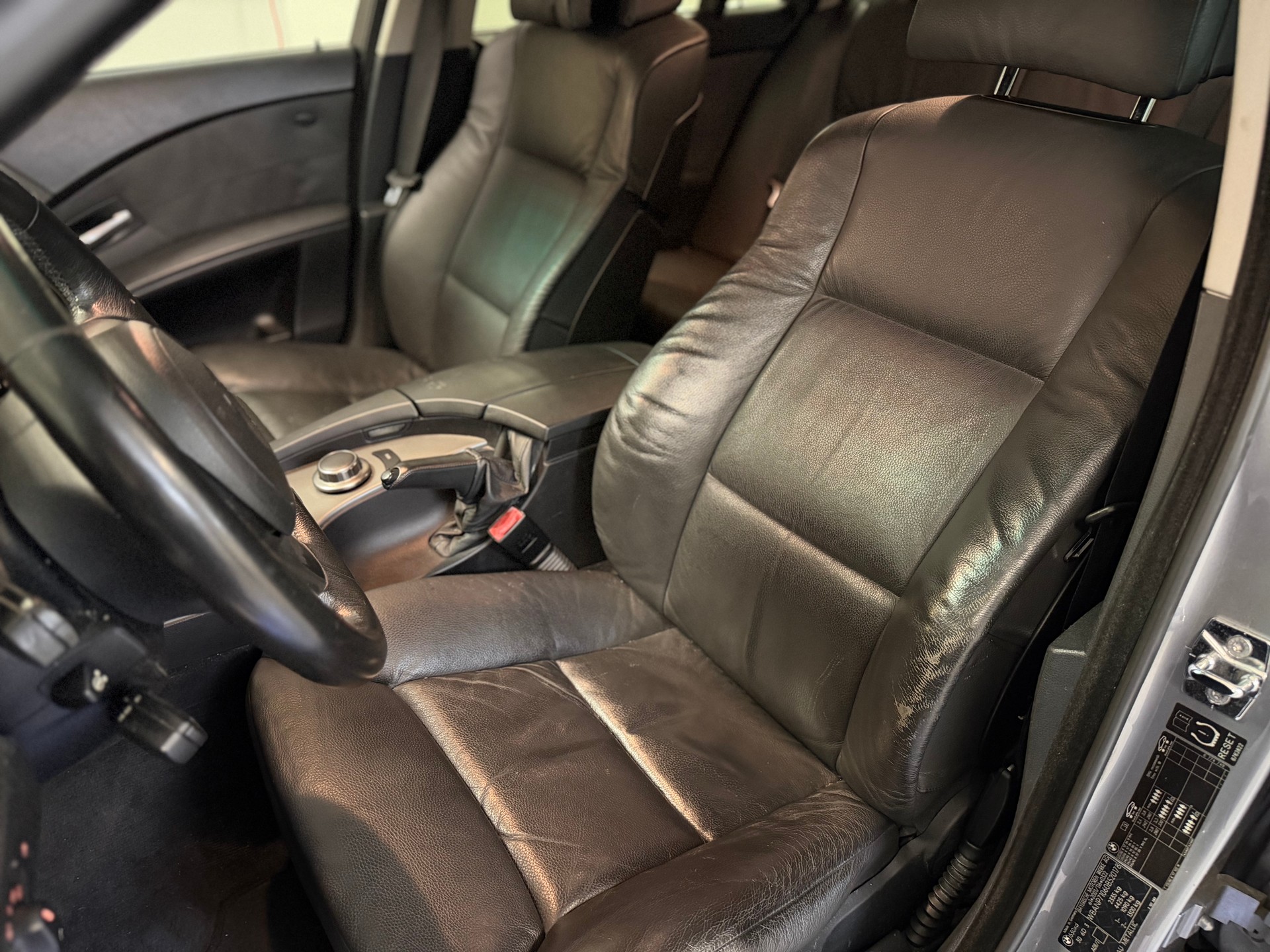 BMW 530xd Touring-image-8