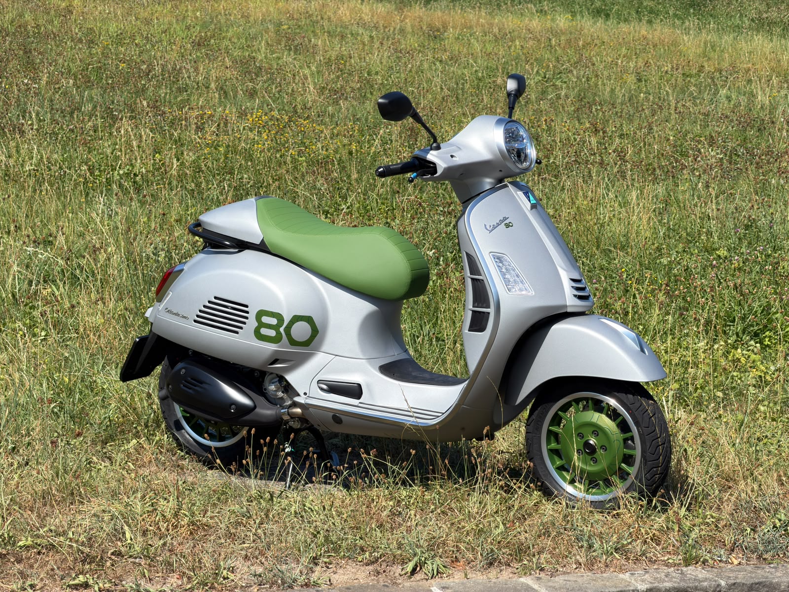 PIAGGIO Vespa GTS 310 Edizione Ottantesimo-image-0