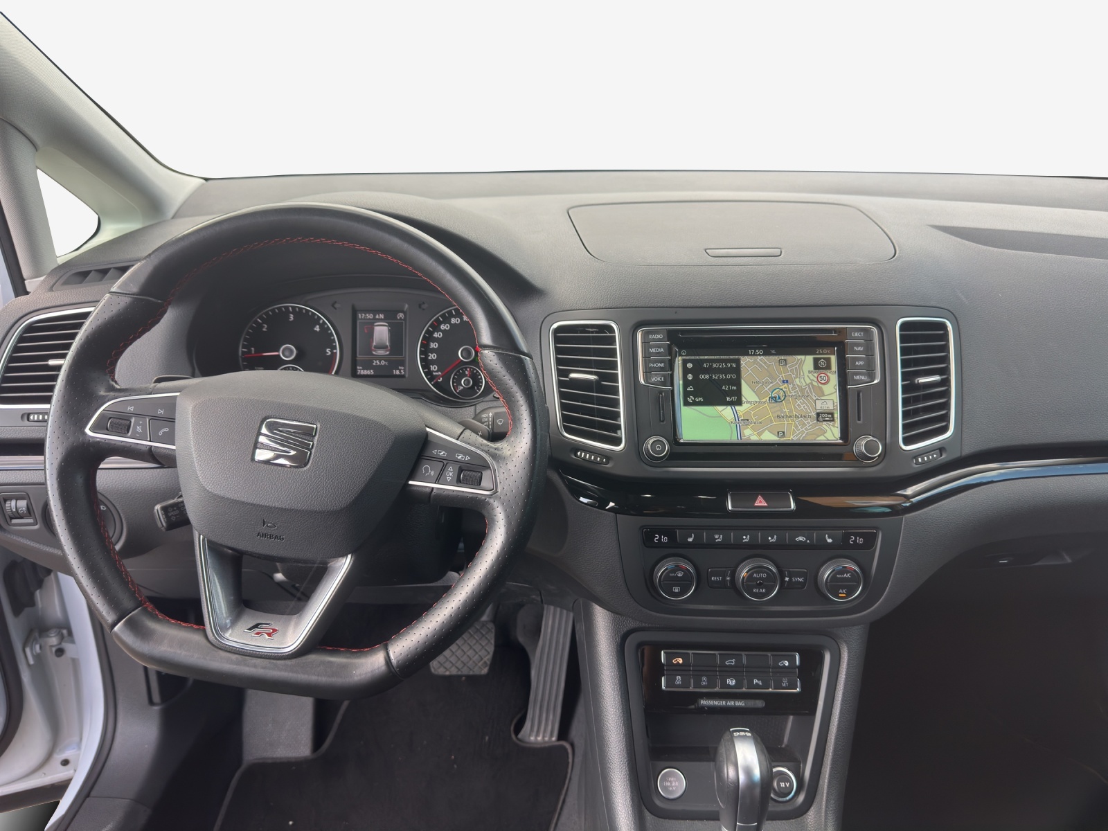 SEAT Alhambra 2.0 TDI 4Drive SWISS FR-image-7