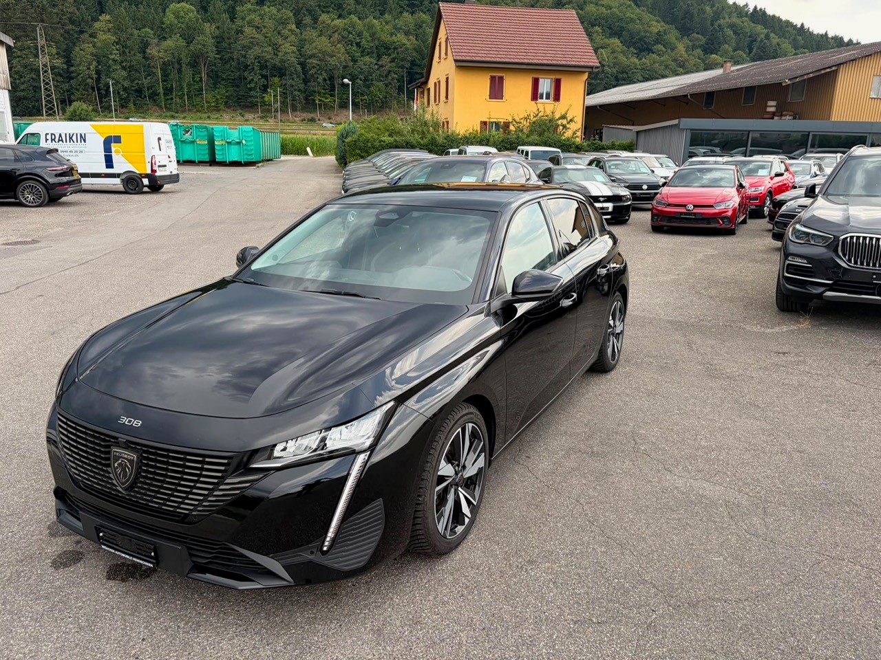 PEUGEOT 308 1.2 Pure Tech GT Pack EAT8-image-15