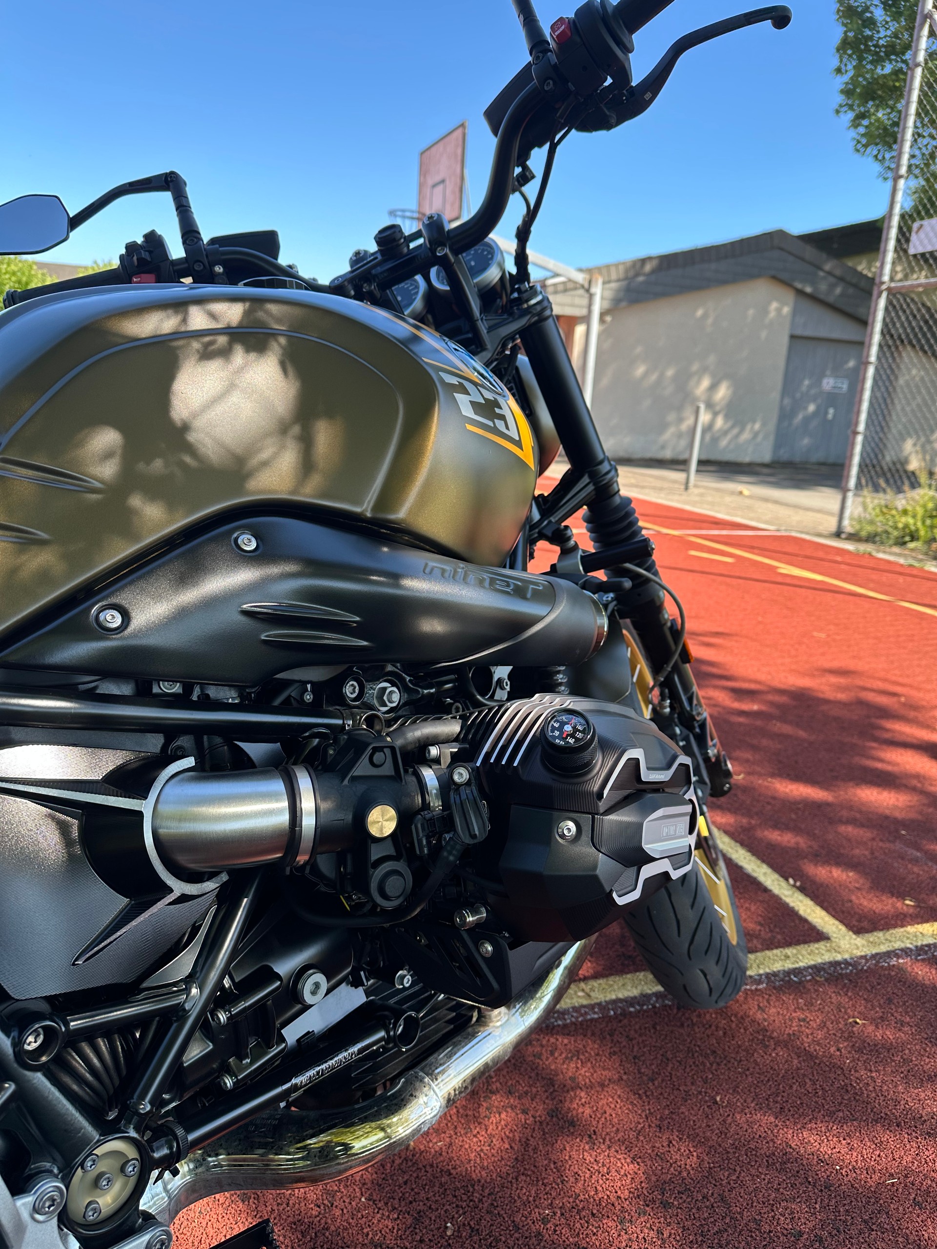 BMW R nineT Scrambler-image-3