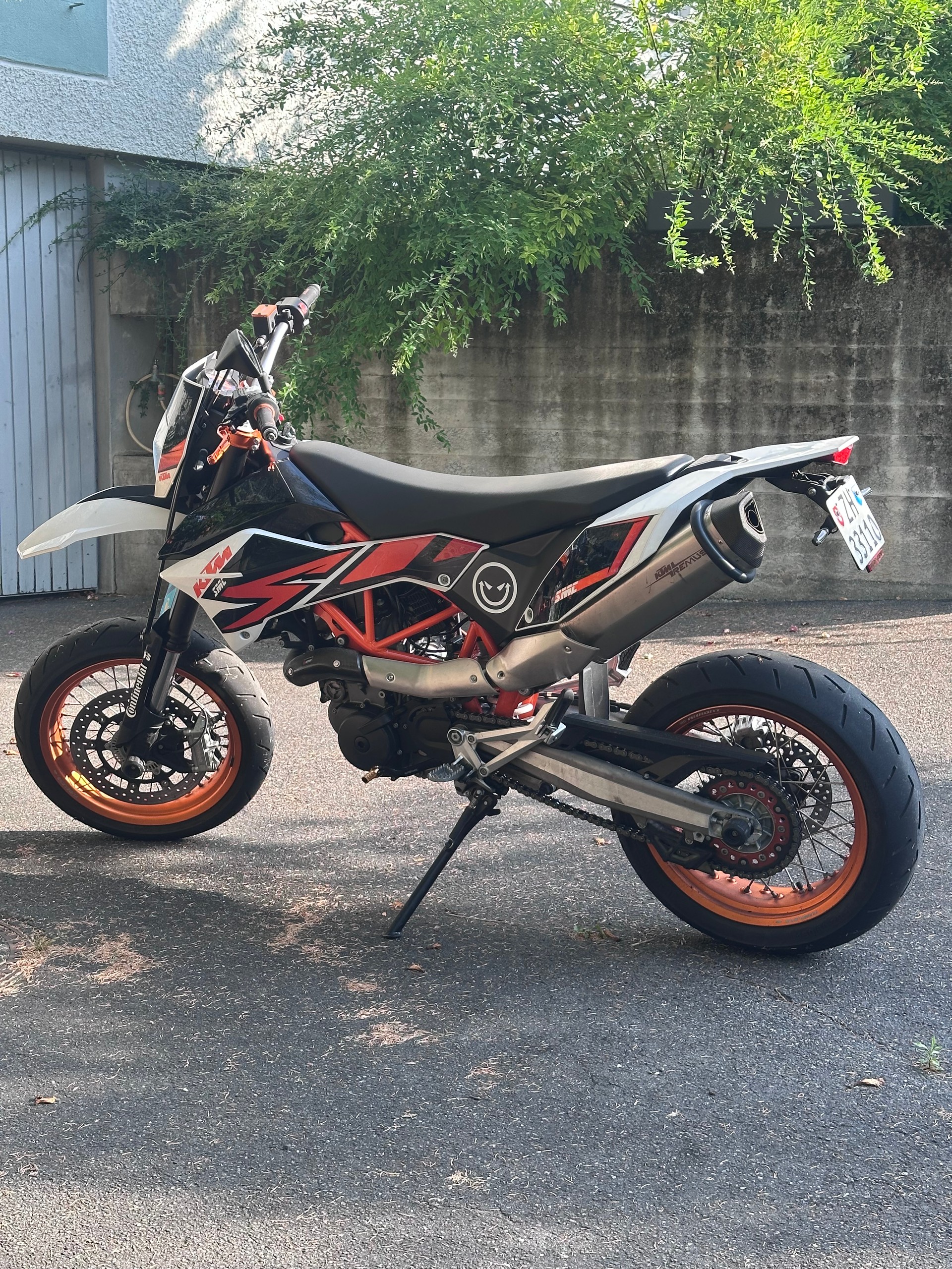 KTM 690-image-1