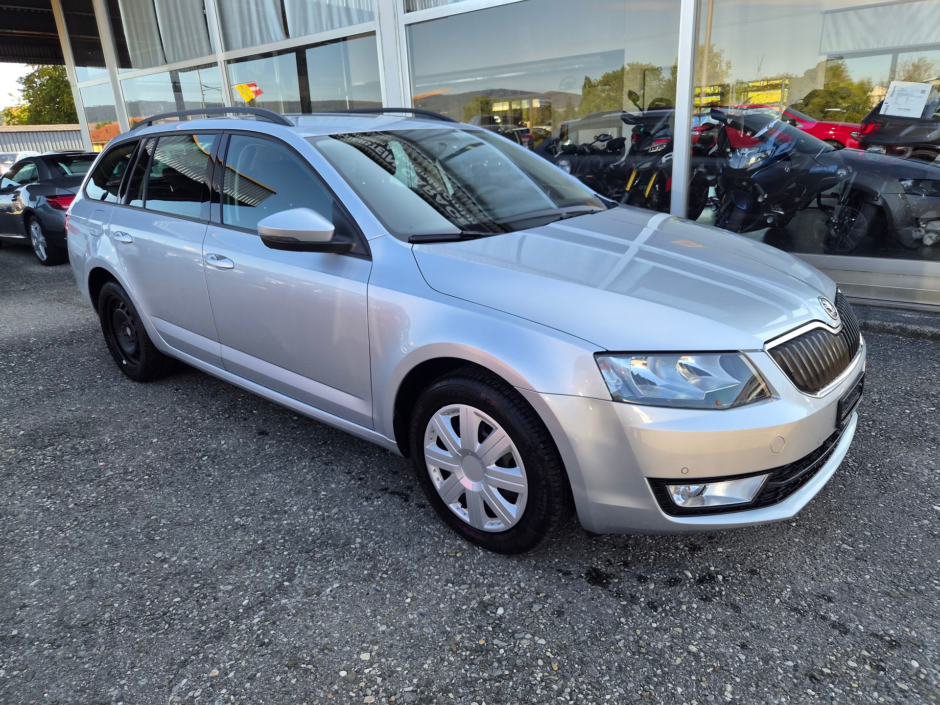 SKODA Octavia Combi 1.6 TDI Ambition DSG