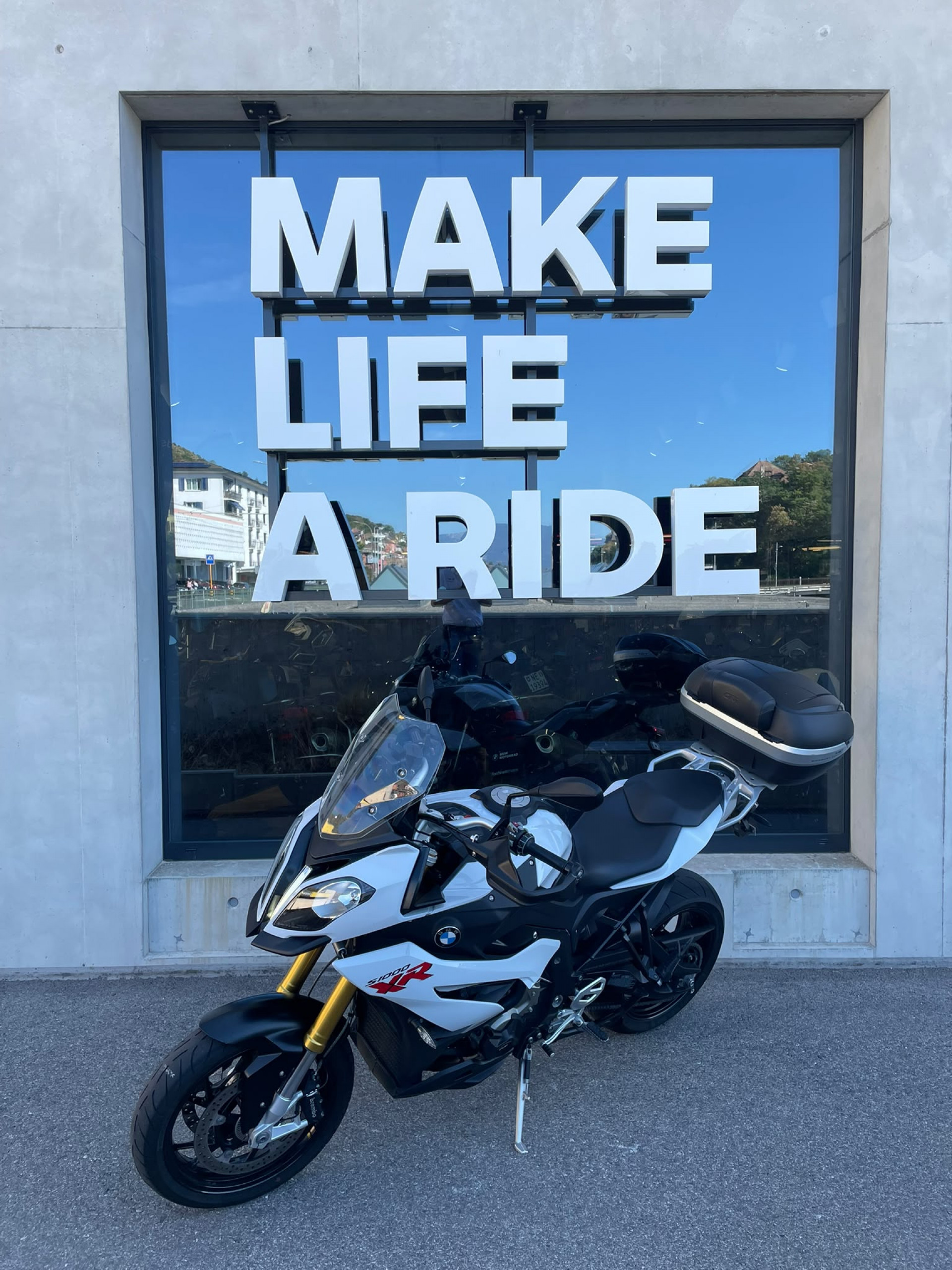 BMW S 1000 XR-showroom-element-3