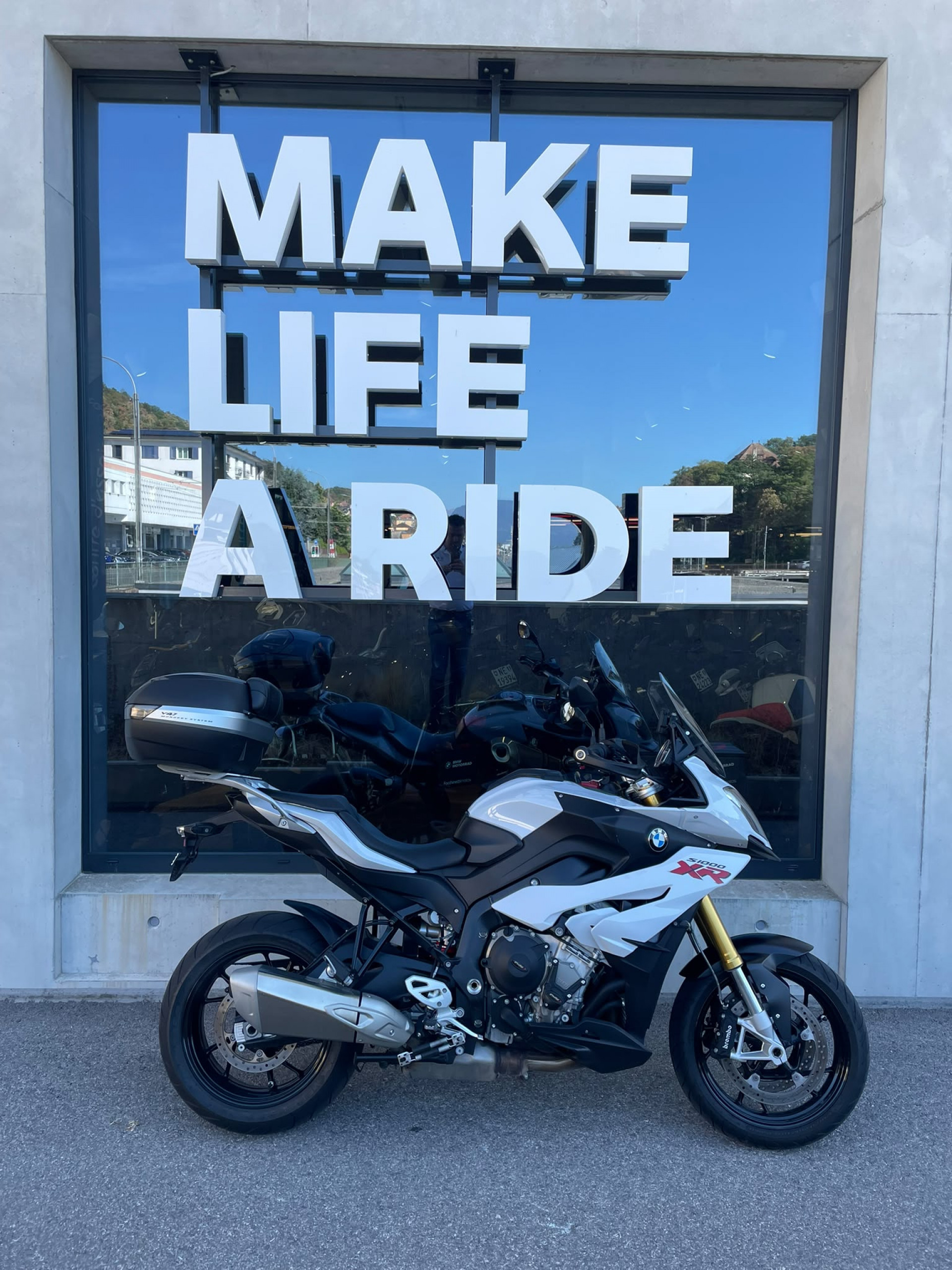 BMW S 1000 XR-showroom-element-1