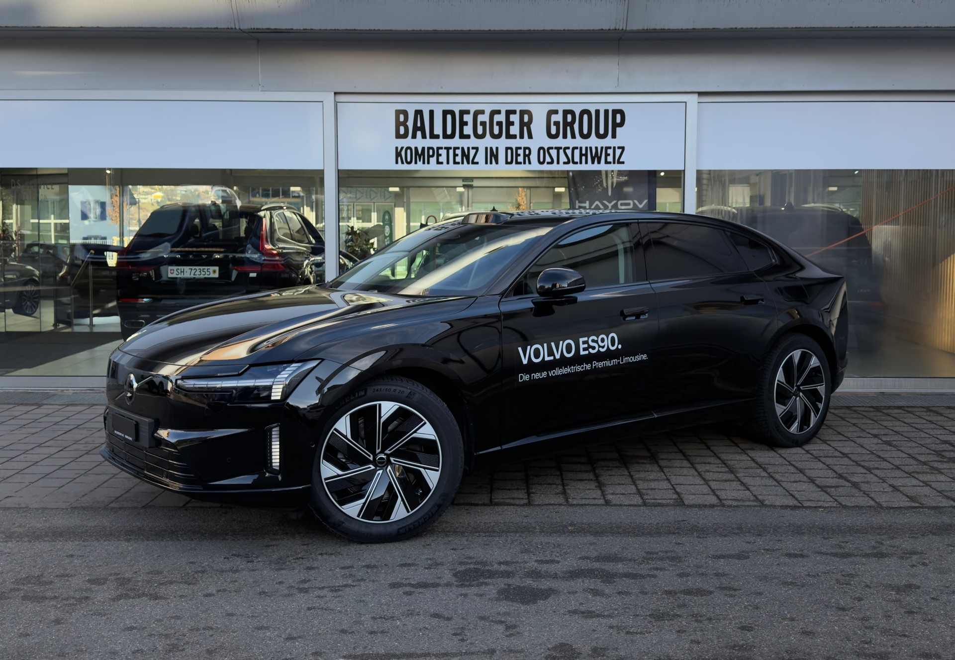 VOLVO ES90 Plus