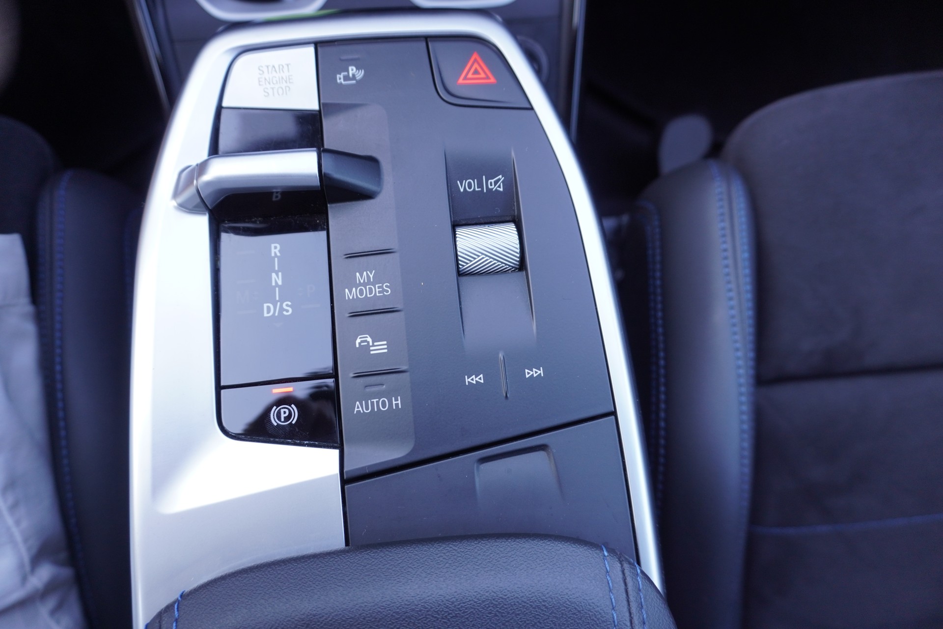 BMW X1 xDrive 25e M Sport-image-29