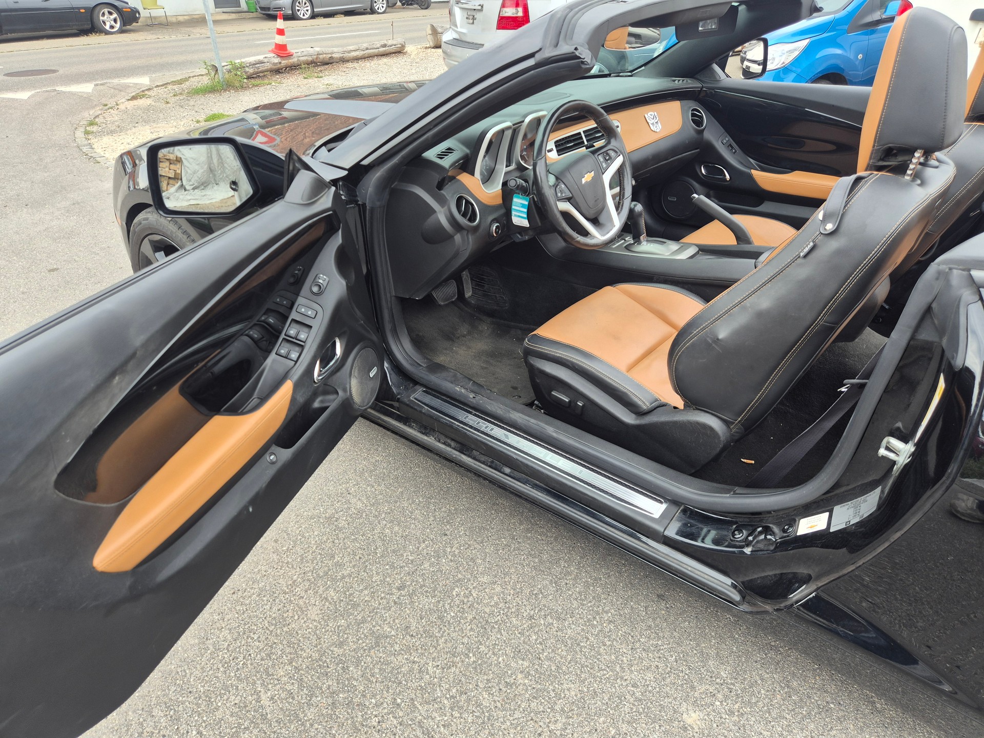 CHEVROLET Camaro 6.2 Convertible Automatic-image-6