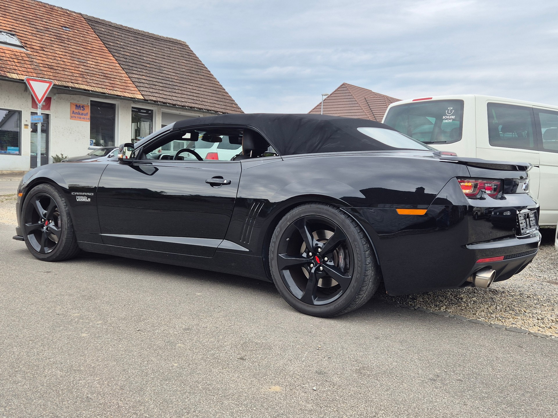 CHEVROLET Camaro 6.2 Convertible Automatic-image-13
