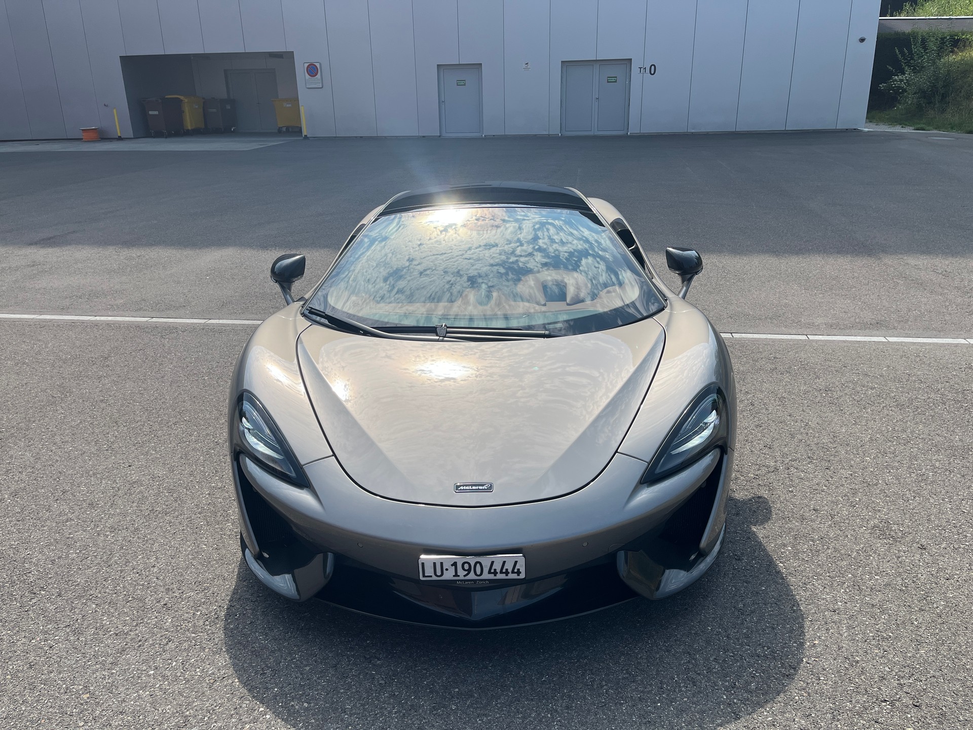 McLAREN 570GT-image-1