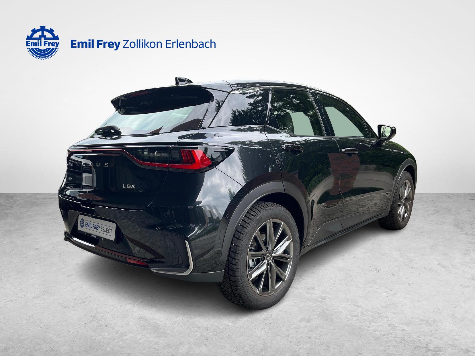 LEXUS LBX 1.5 Hybrid Relax AWD-image-4