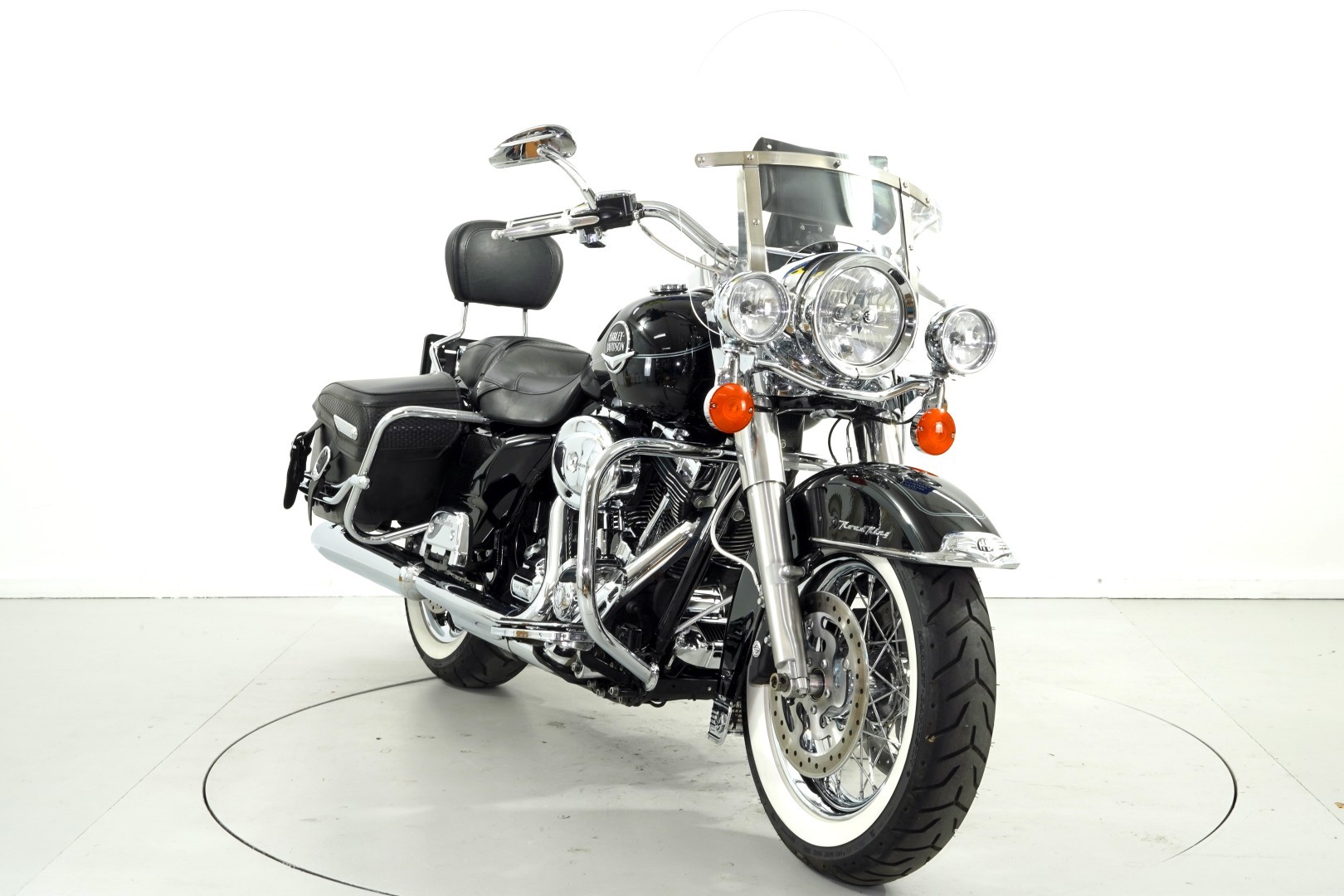 HARLEY-DAVIDSON FLHRC ABS-image-1