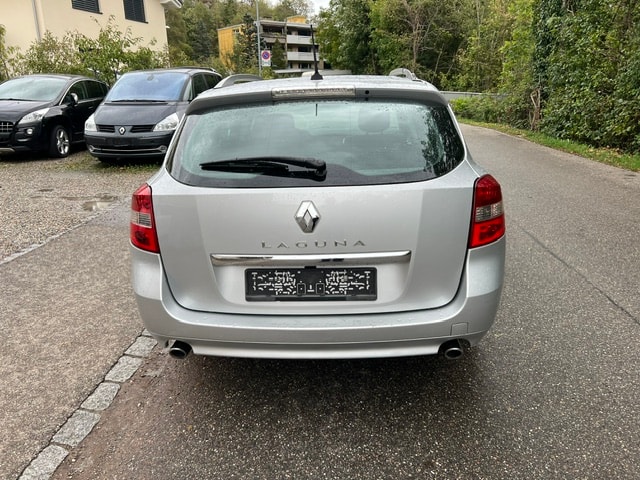 RENAULT Laguna Grandtour 2.0 dCi Expression-image-4