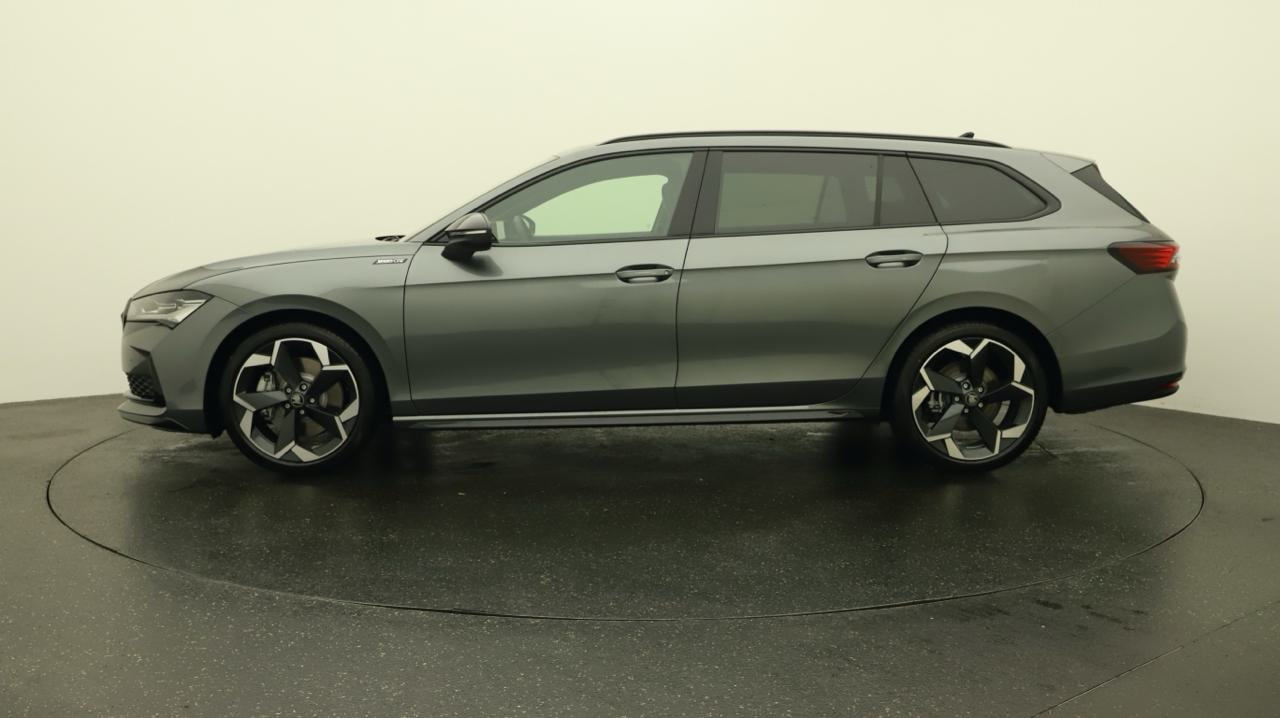 SKODA Superb Combi 2.0 TSI Sportline 4x4 DSG-showroom-element-1