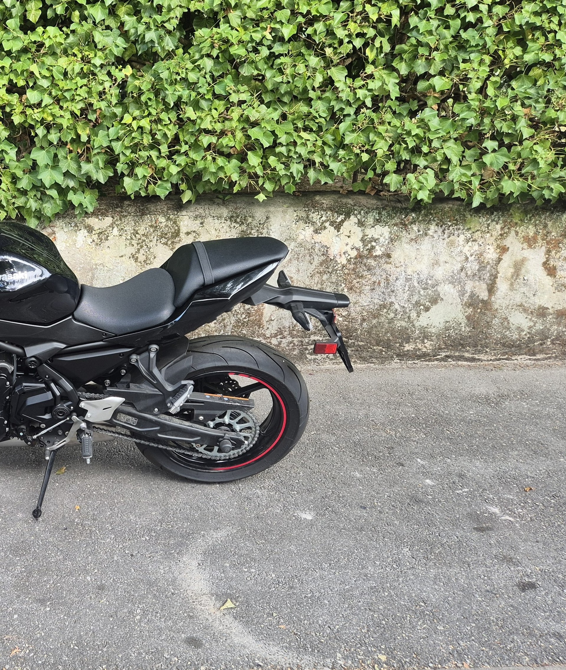 KAWASAKI Z 650 (35kW)-image-10
