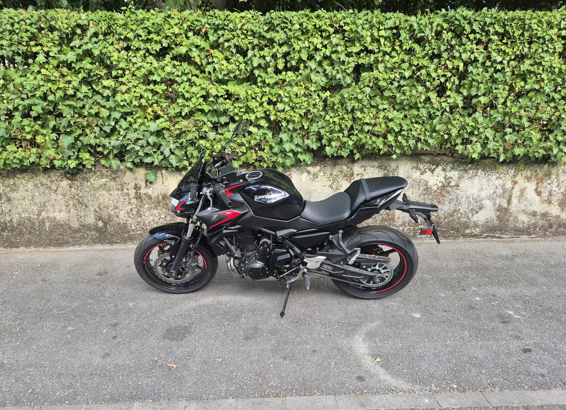 KAWASAKI Z 650 (35kW)-image-3