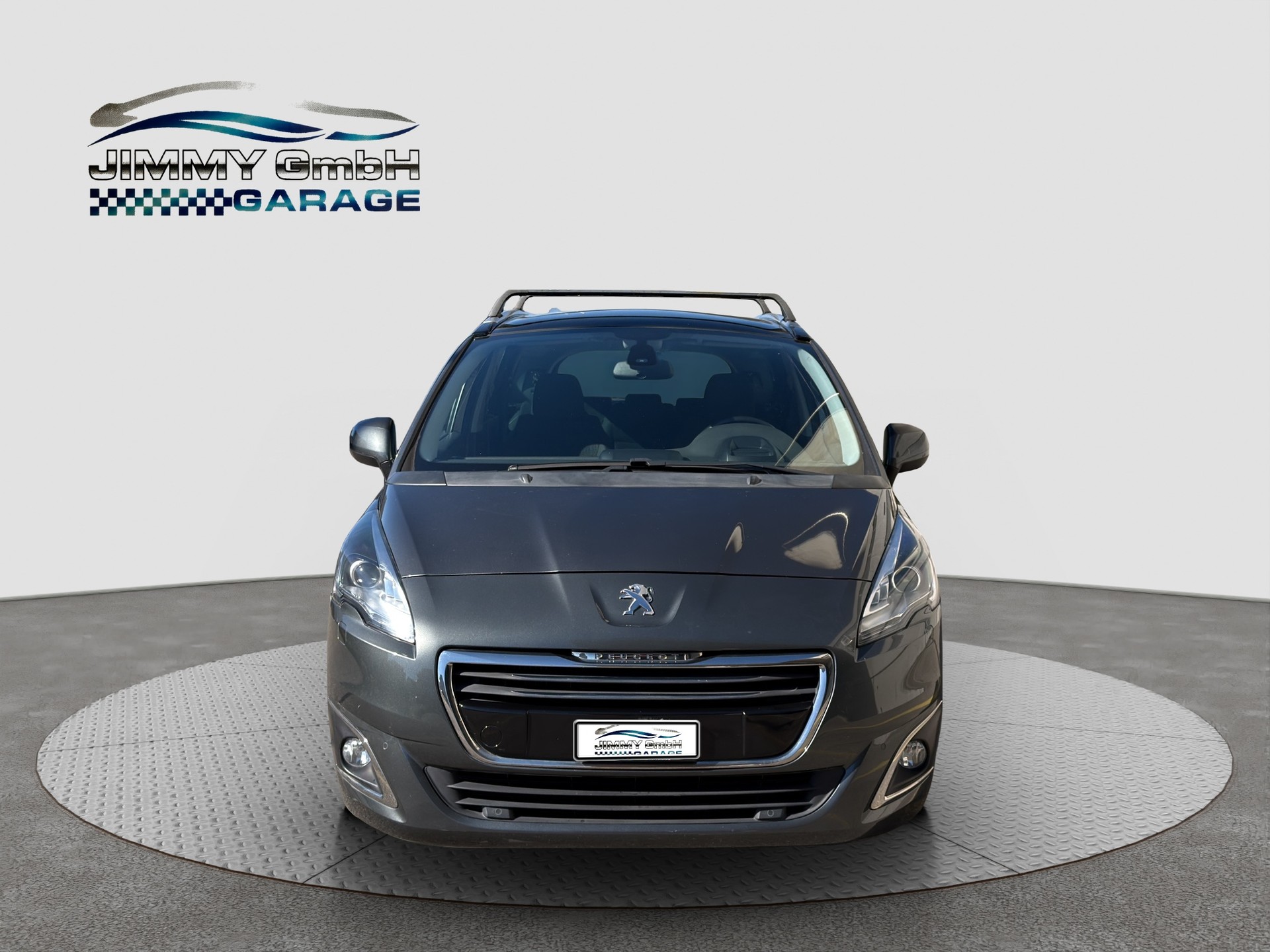 PEUGEOT 5008 1.6 THP Allure Tiptronic