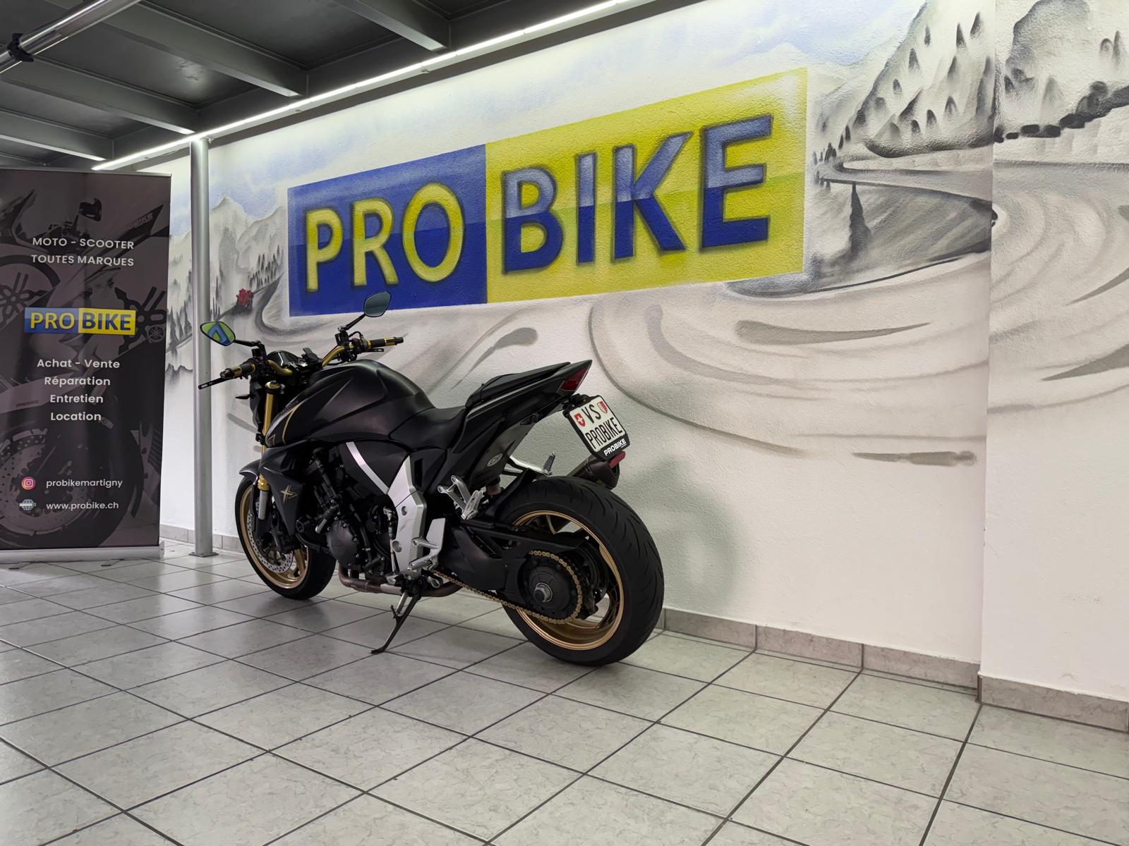 HONDA CB 1000 R ABS-showroom-element-3