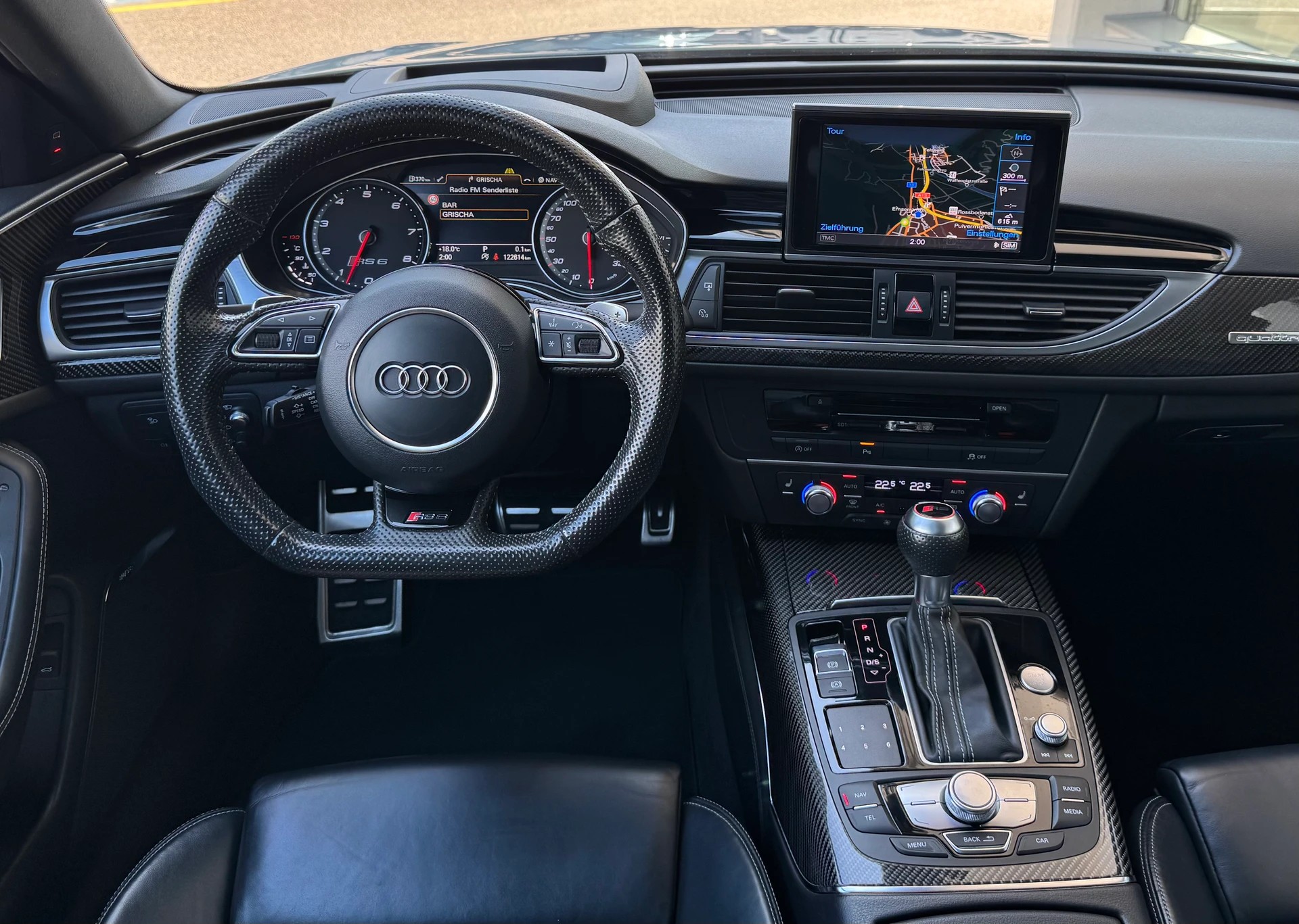 AUDI RS6 Avant 4.0 TFSI V8 quattro Tiptronic-image-14