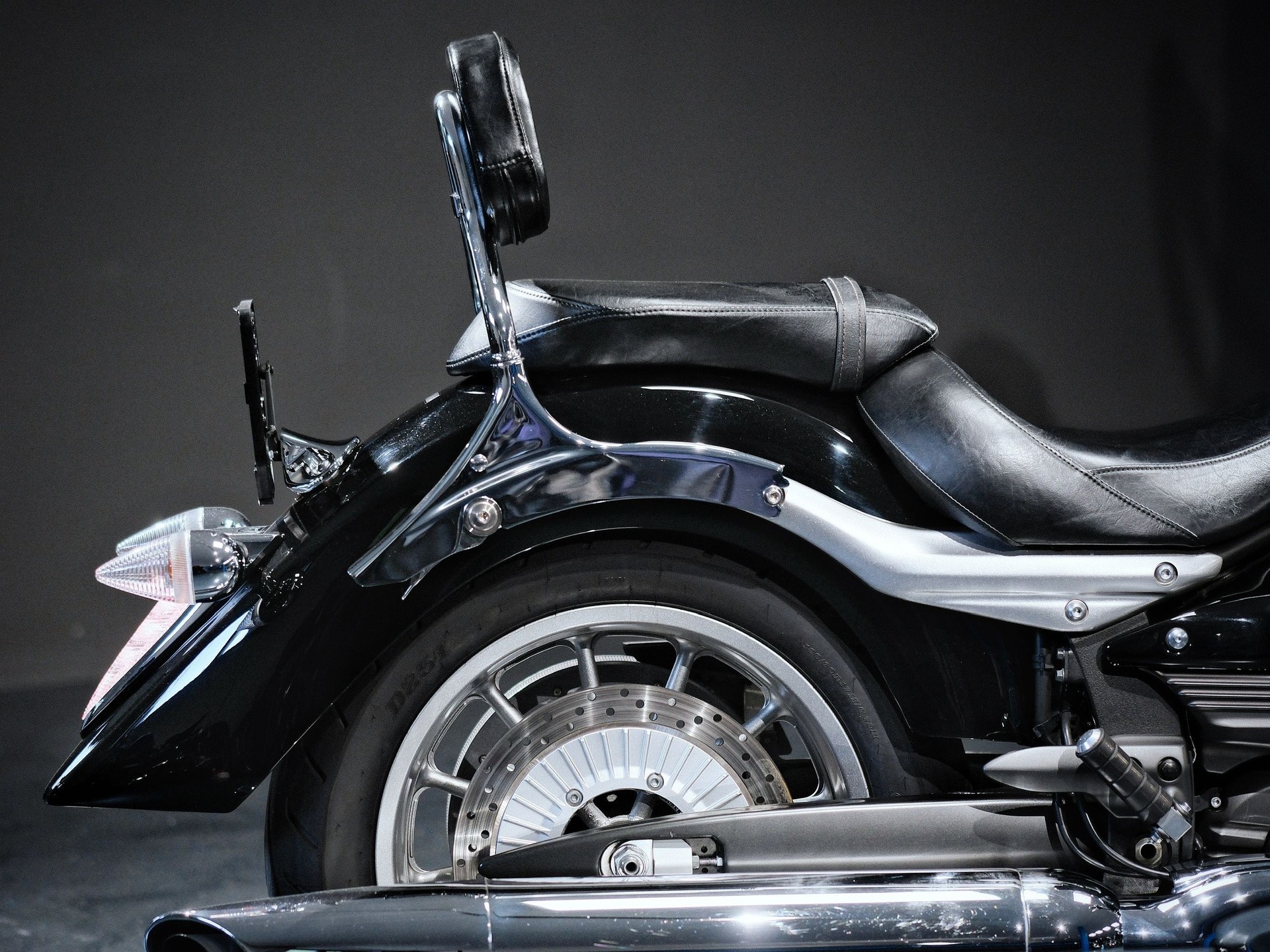 YAMAHA XV 1900 Midnight Star-image-7