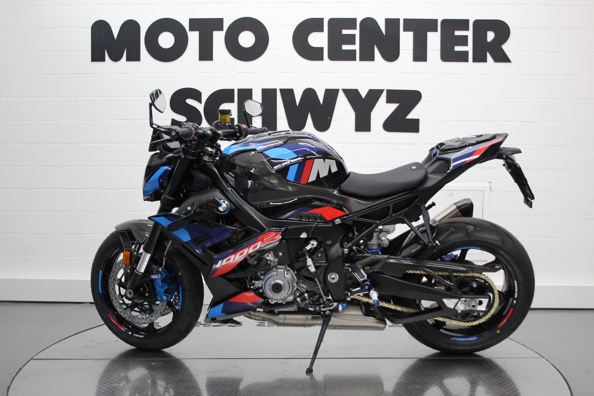BMW M 1000 R-image-4