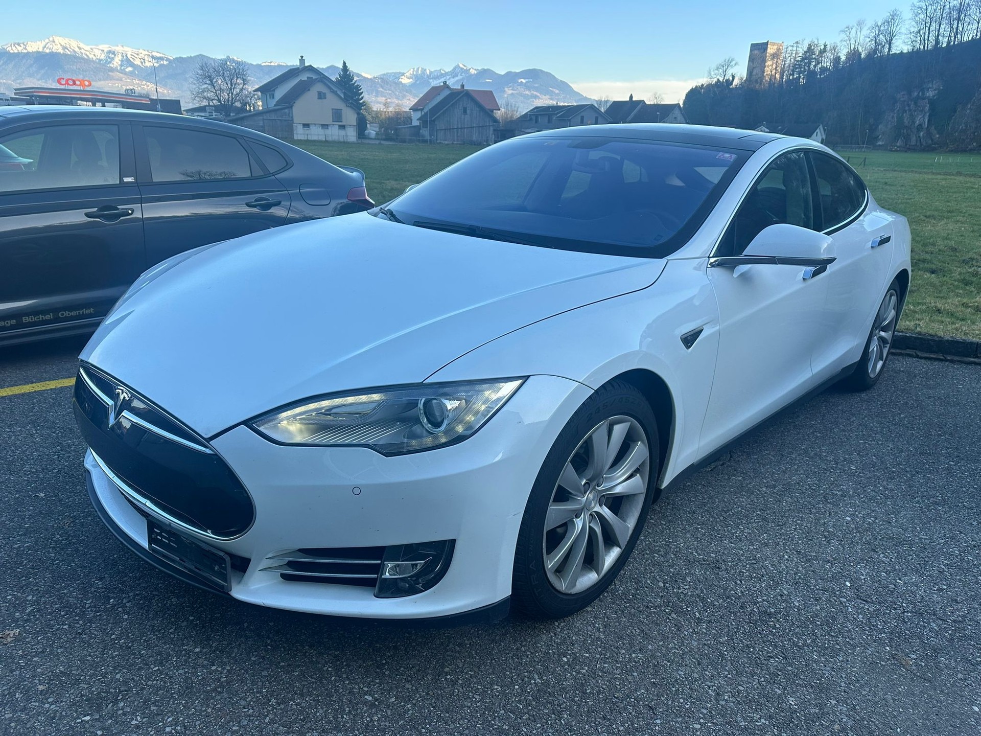 TESLA Model S 85 Signature Performance 85-image-13