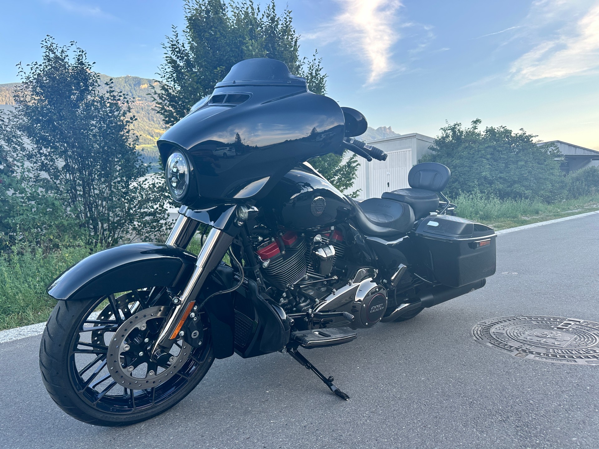 HARLEY-DAVIDSON FLHXSE Street Glide CVO 117-image-0