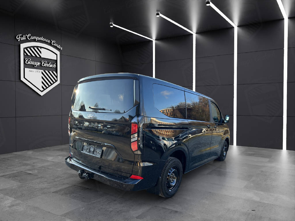 FORD Tourneo Custom 320 L1 2.0 EcoBlue 136 Titanium-image-5