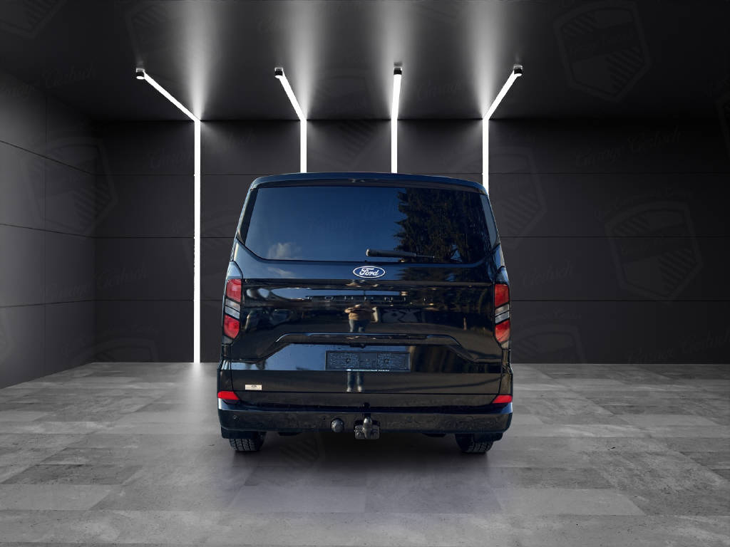 FORD Tourneo Custom 320 L1 2.0 EcoBlue 136 Titanium-image-4
