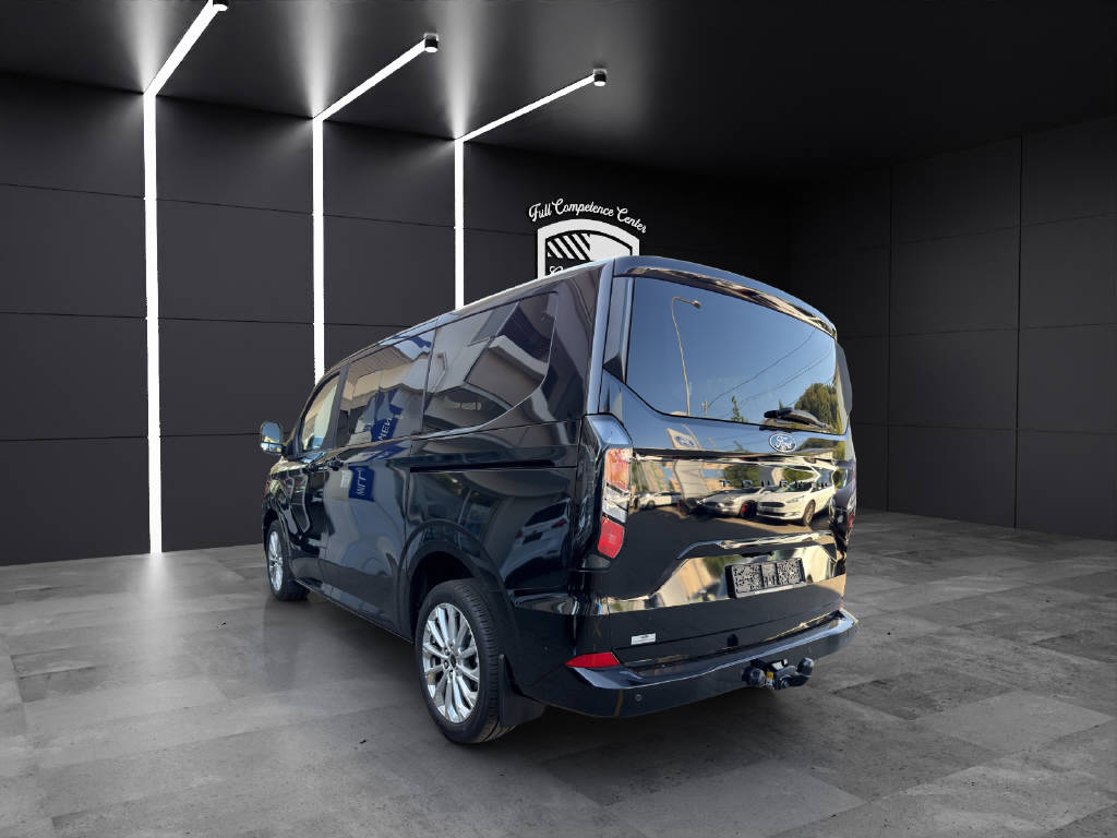 FORD Tourneo Custom 320 L1 2.0 EcoBlue 136 Titanium-showroom-element-2