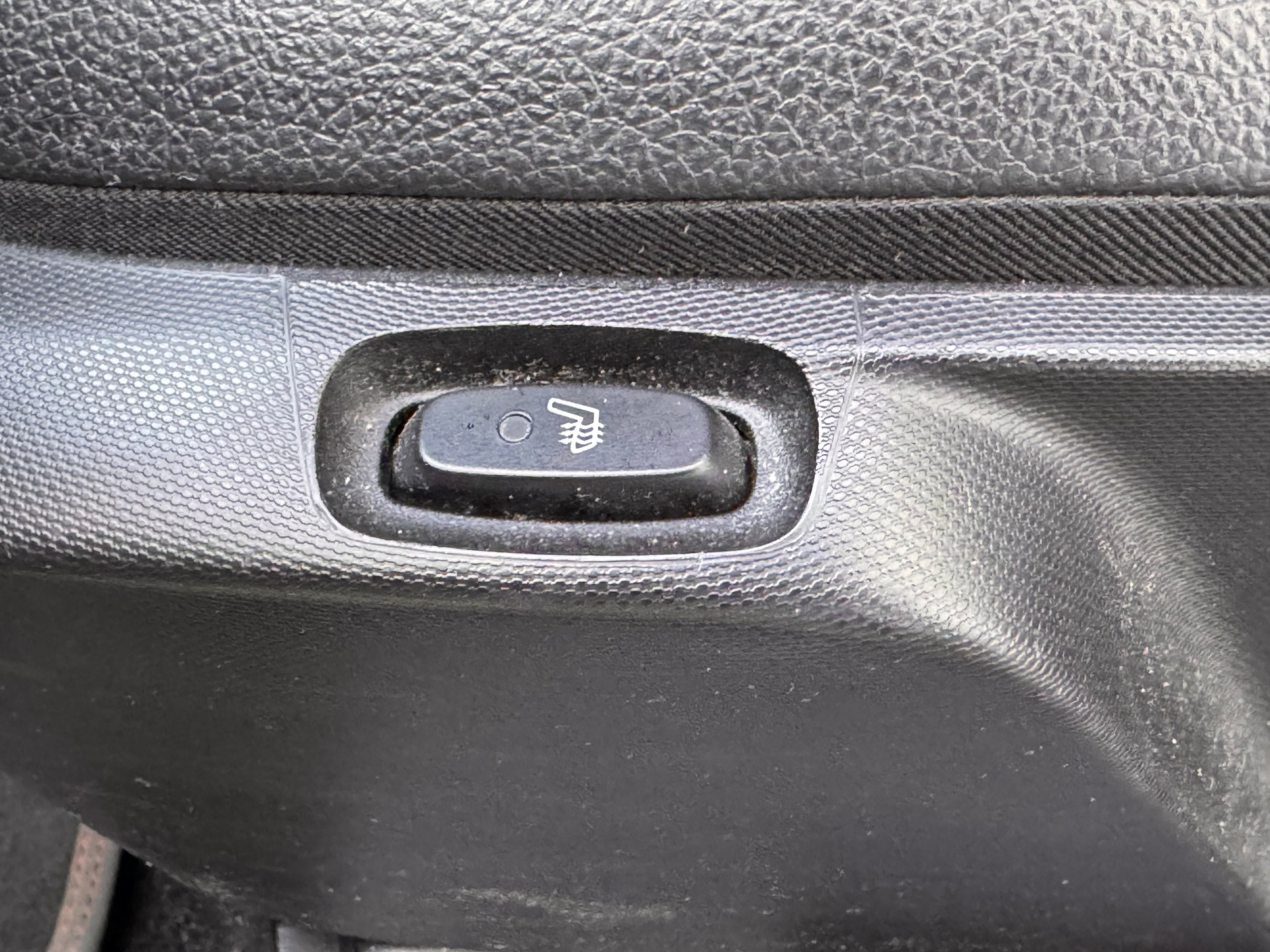SMART fortwo black pearl twinmatic-image-10
