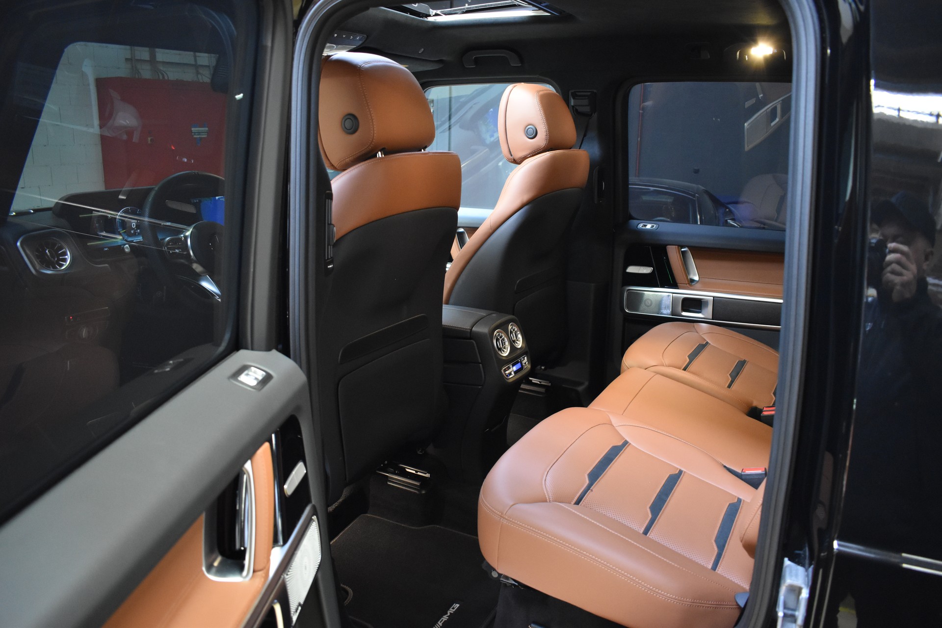MERCEDES-BENZ G 63 AMG Speedshift Plus G-Tronic-image-14
