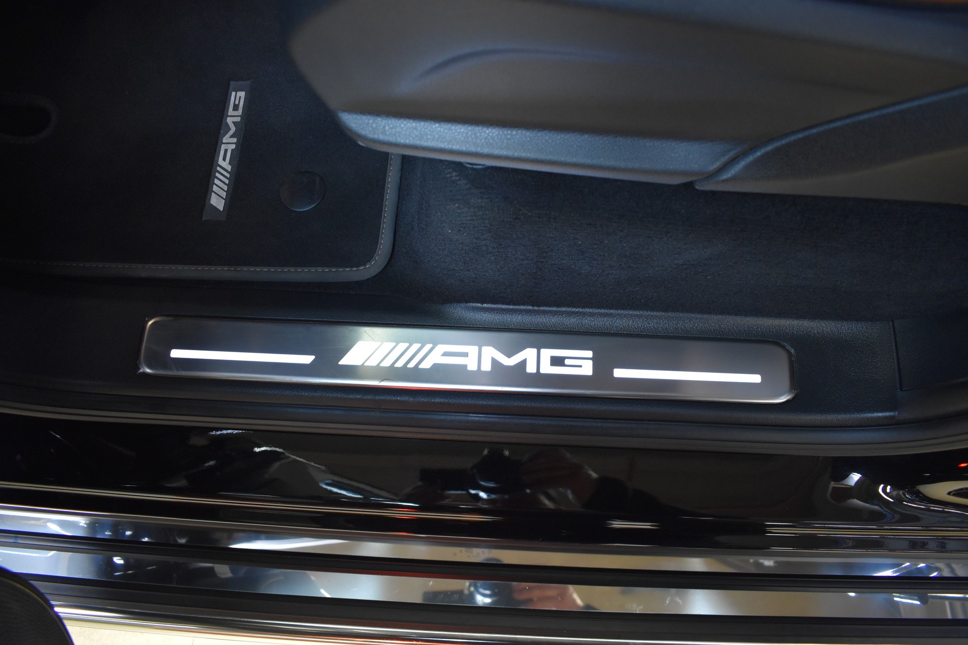 MERCEDES-BENZ G 63 AMG Speedshift Plus G-Tronic-image-28